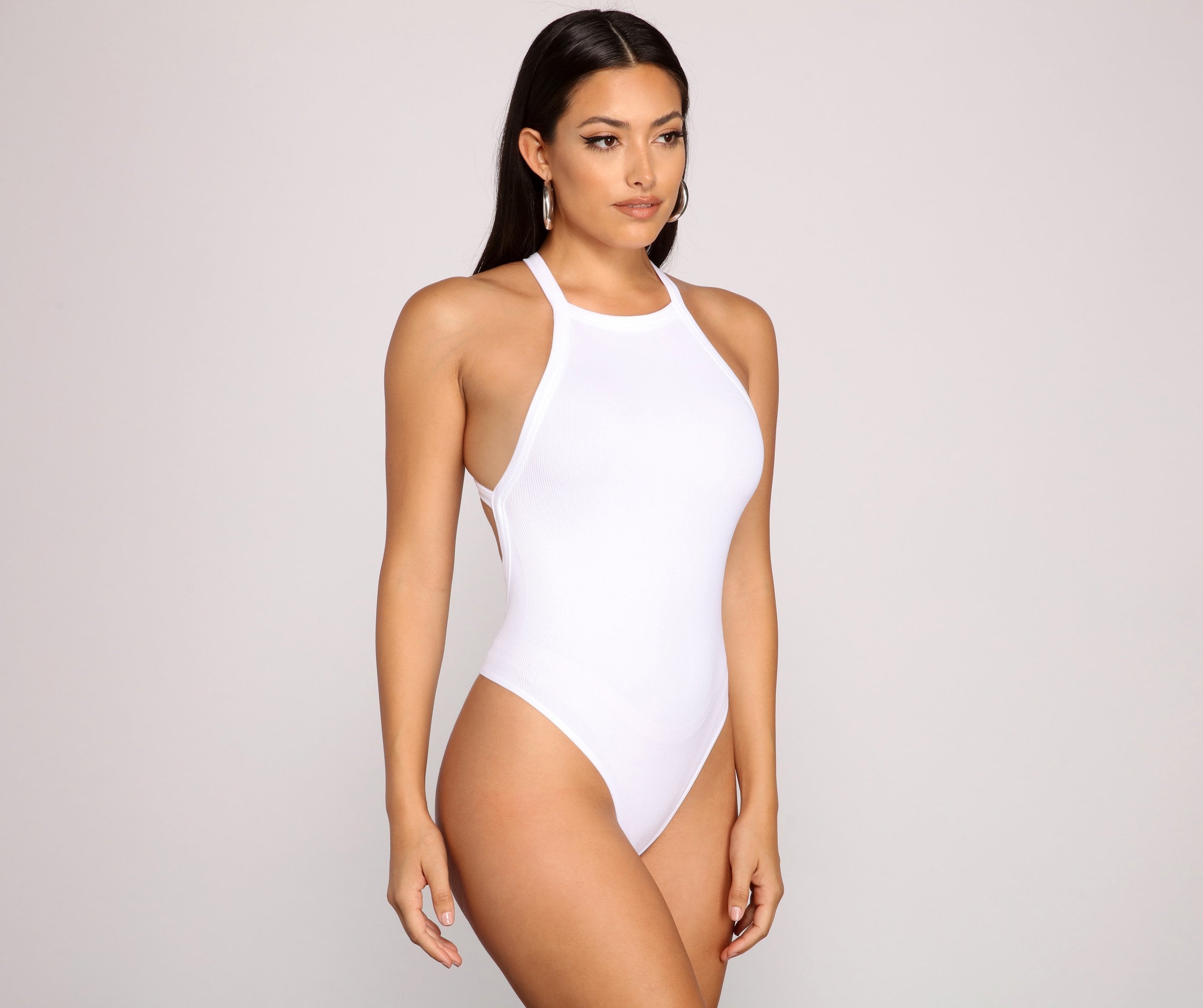 Chic And Seamless Sleeveless Bodysuit Sai Feel