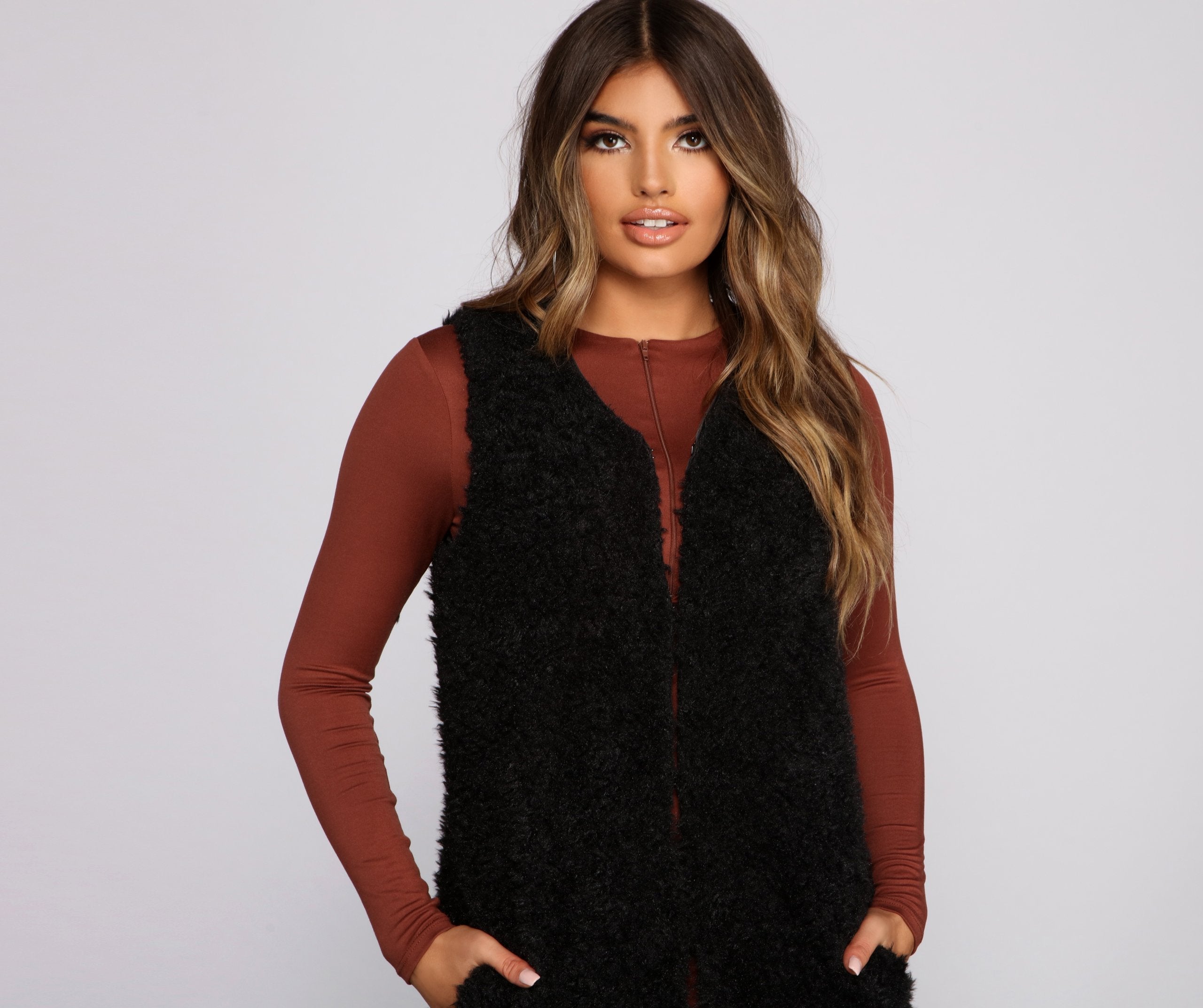 Chic Fashionista Faux Fur Vest Sai Feel