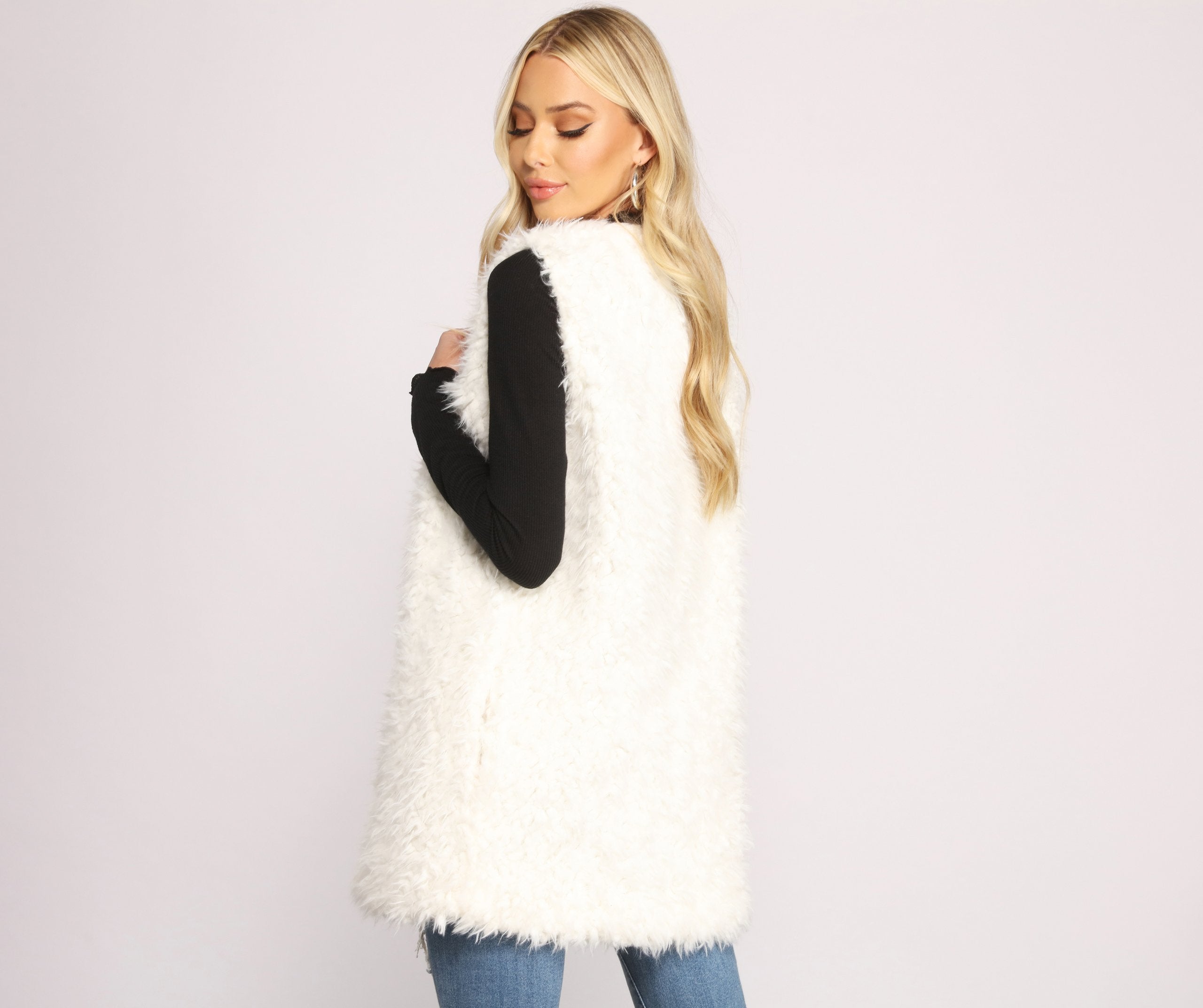 Chic Fashionista Faux Fur Vest Sai Feel