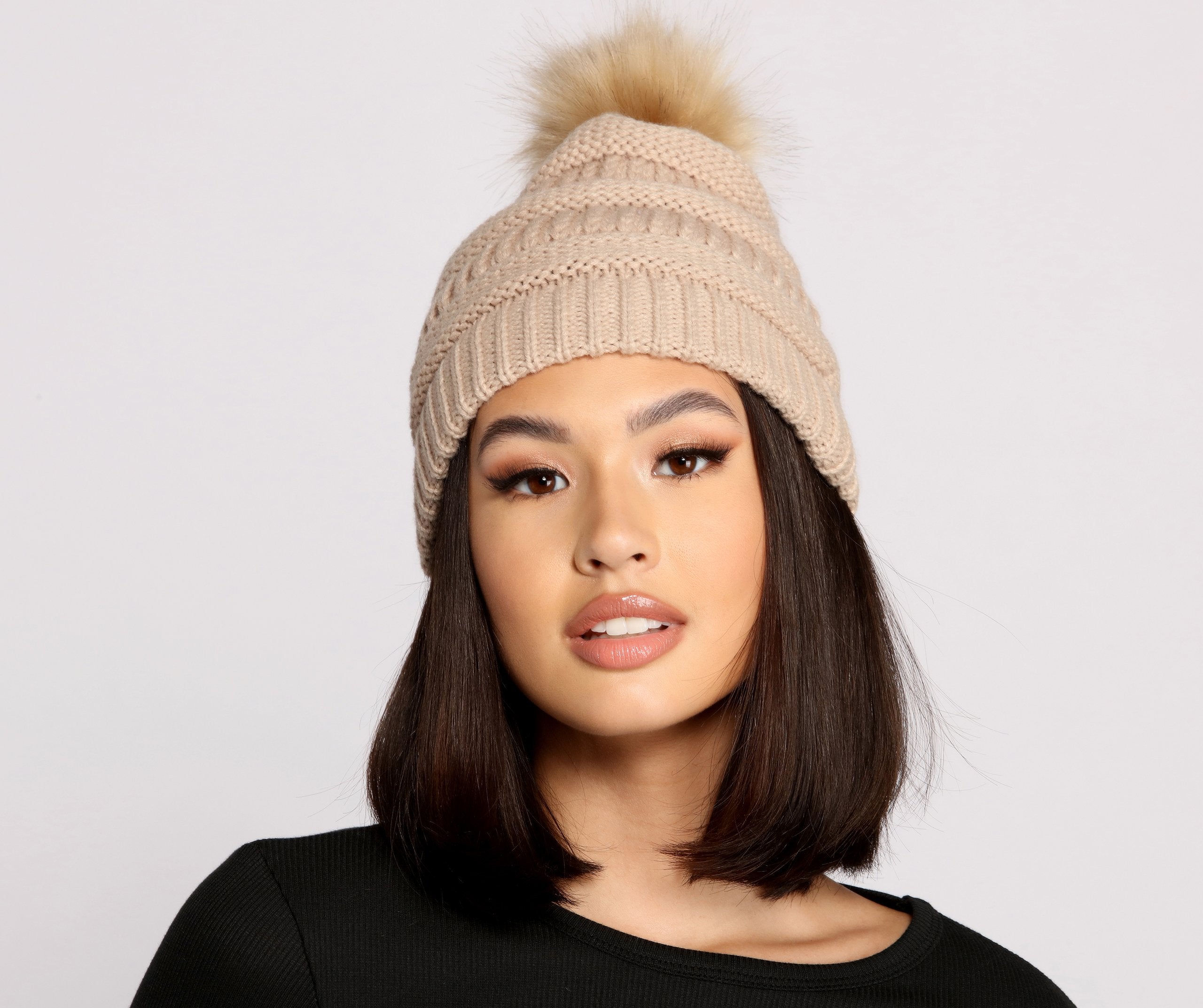 Chunky Knit Pom Beanie Sai Feel