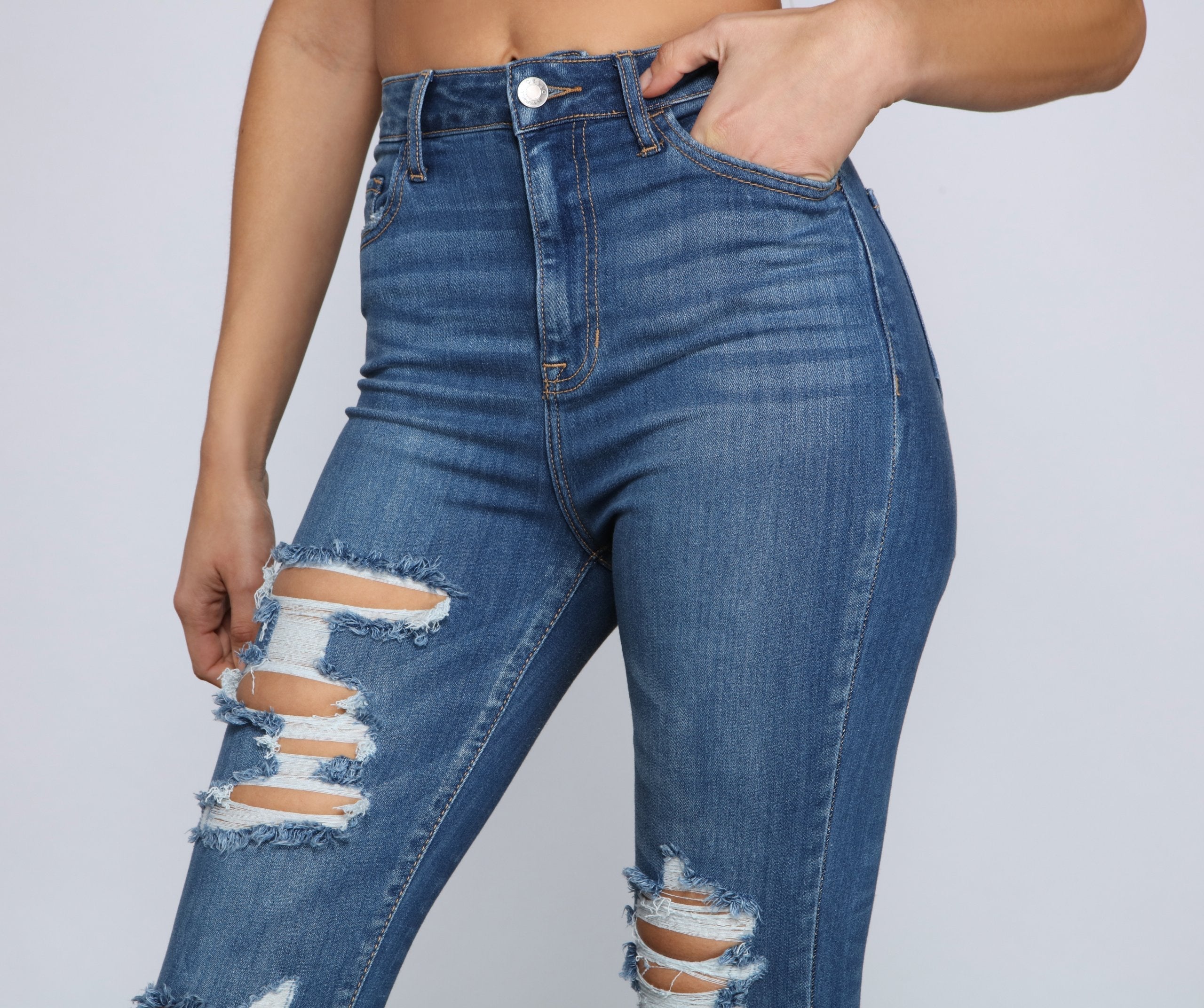 Classic High Rise Super Skinny Destructed Jeans Sai Feel