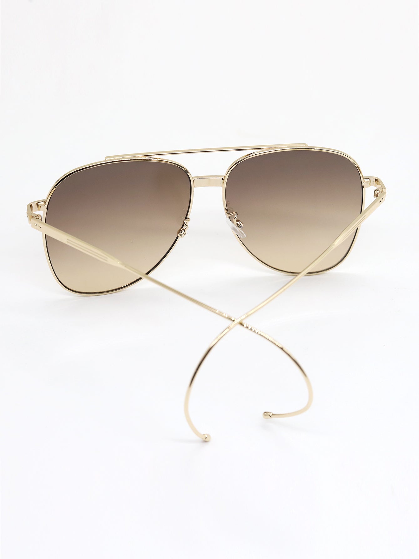 Classic Metal Frame Sunglasses Sai Feel