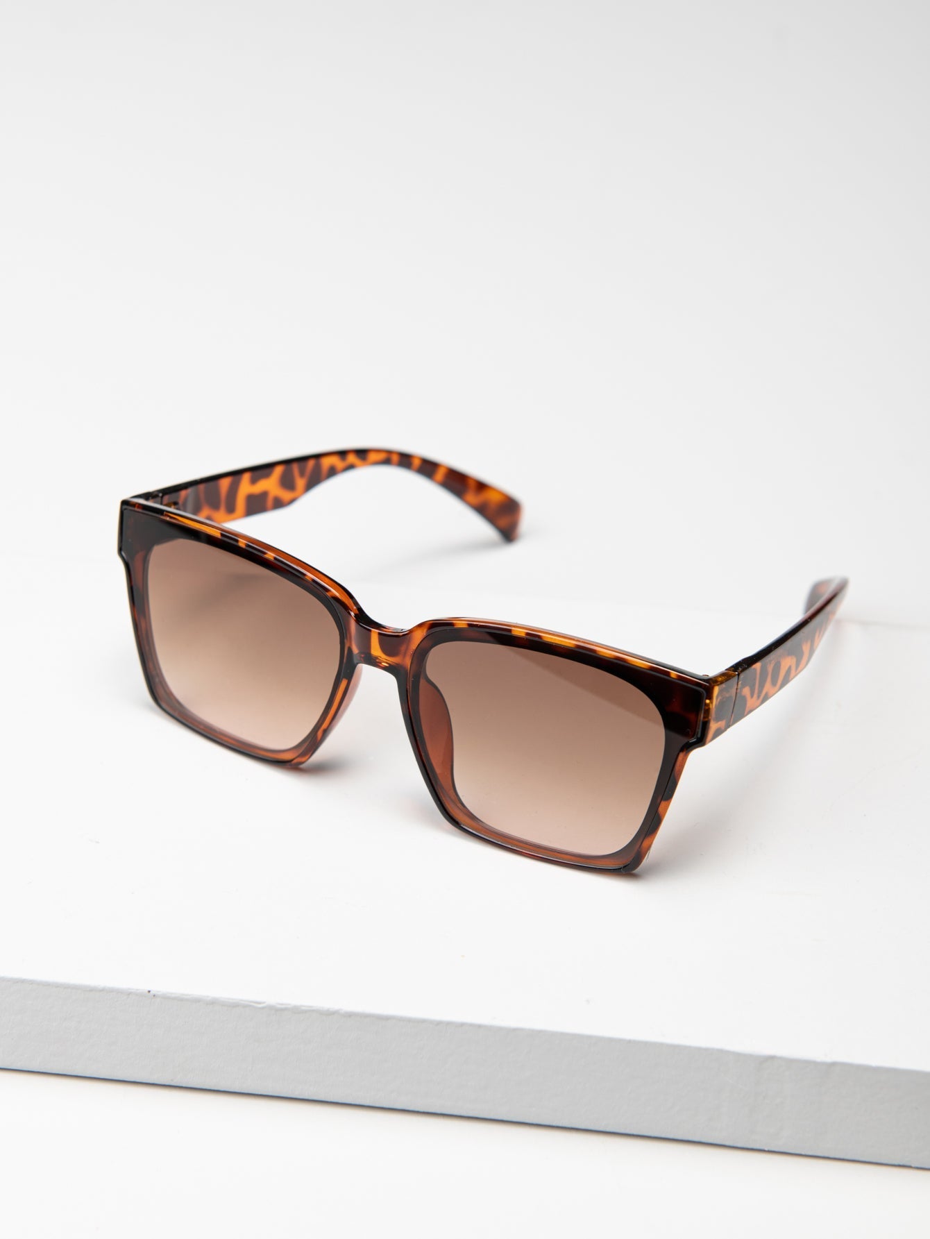 Classic Plastic Coating Sunglasses Sai Feel