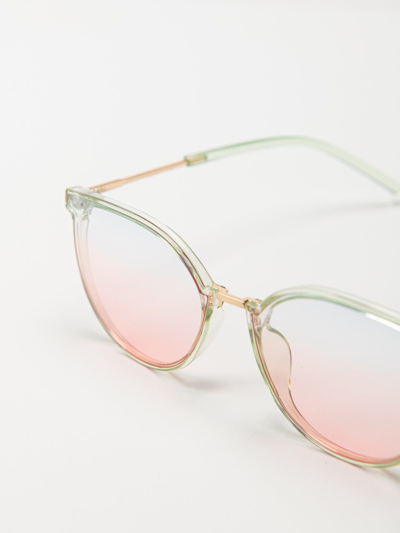 Classic Round Frame Sunglasses Sai Feel