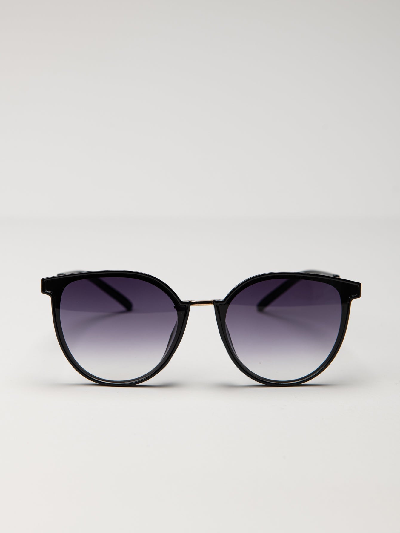 Classic Round Frame Sunglasses Sai Feel