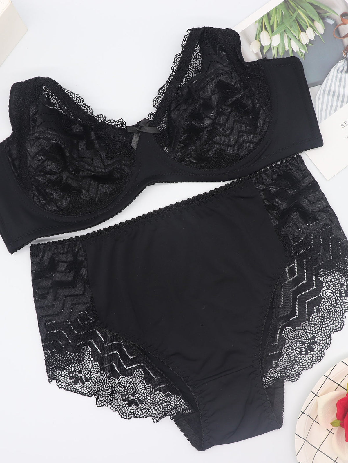 Comfortable Intimates Female Underwear Suit Breath Bra Set for Girls Underwire Bra and Panty Set Super Size 90-105C Cup Sai Feel