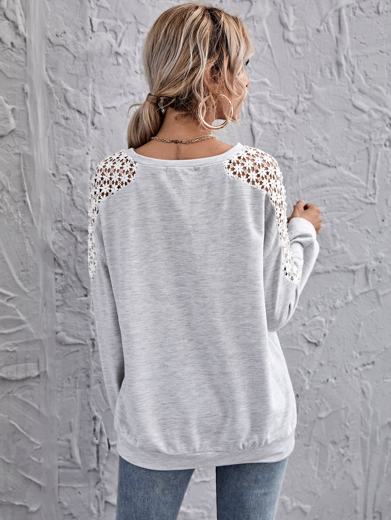 Contrast Lace Raglan Sleeve Sweatshirt Sai Feel