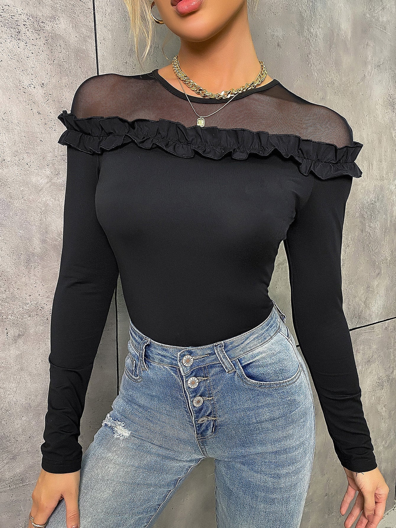 Contrast Mesh Ruffle Trim Tee Sai Feel