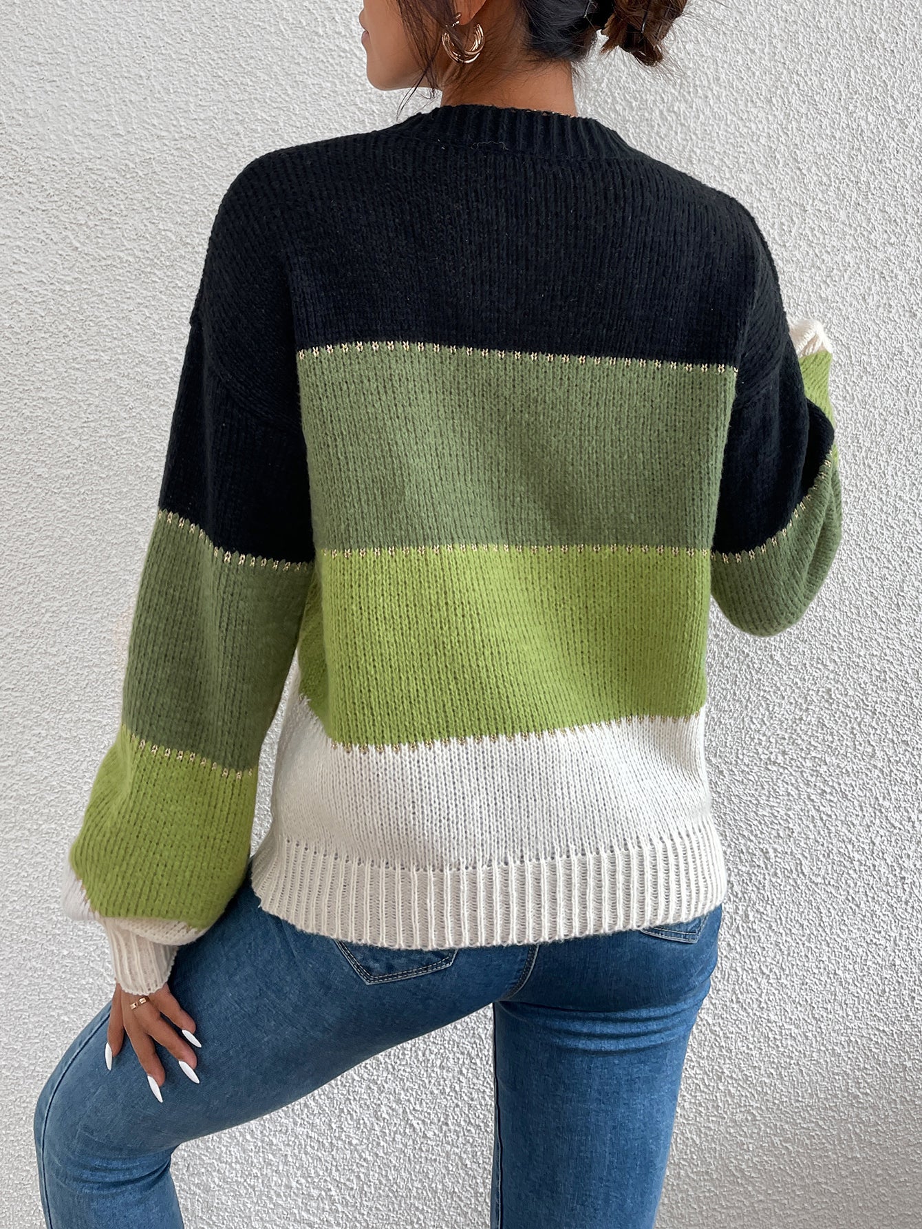 Contrasting color pullover sweater Sai Feel