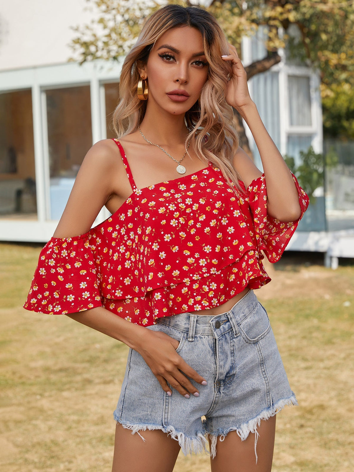 Disty Floral Ruffled Crop Cami Top Sai Feel