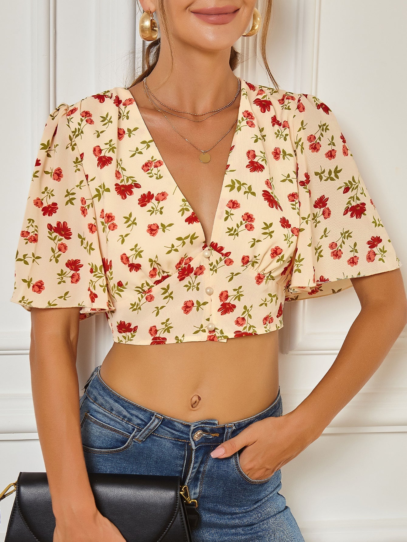 Ditsy Floral Single Button Crop Top Sai Feel