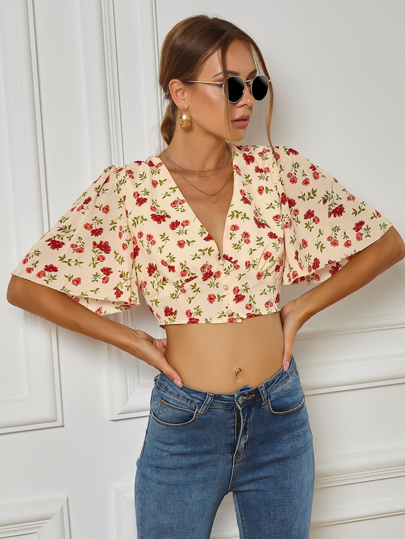 Ditsy Floral Single Button Crop Top Sai Feel