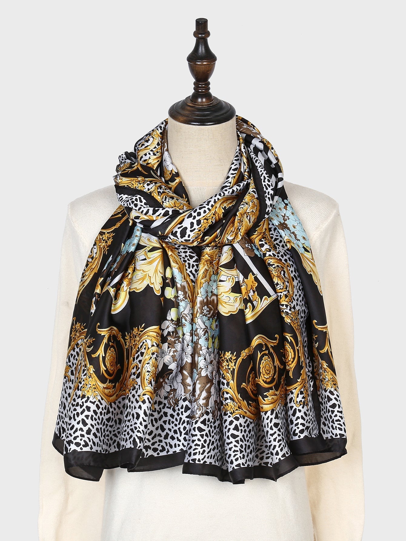 Ethnic silky scarf Sai Feel