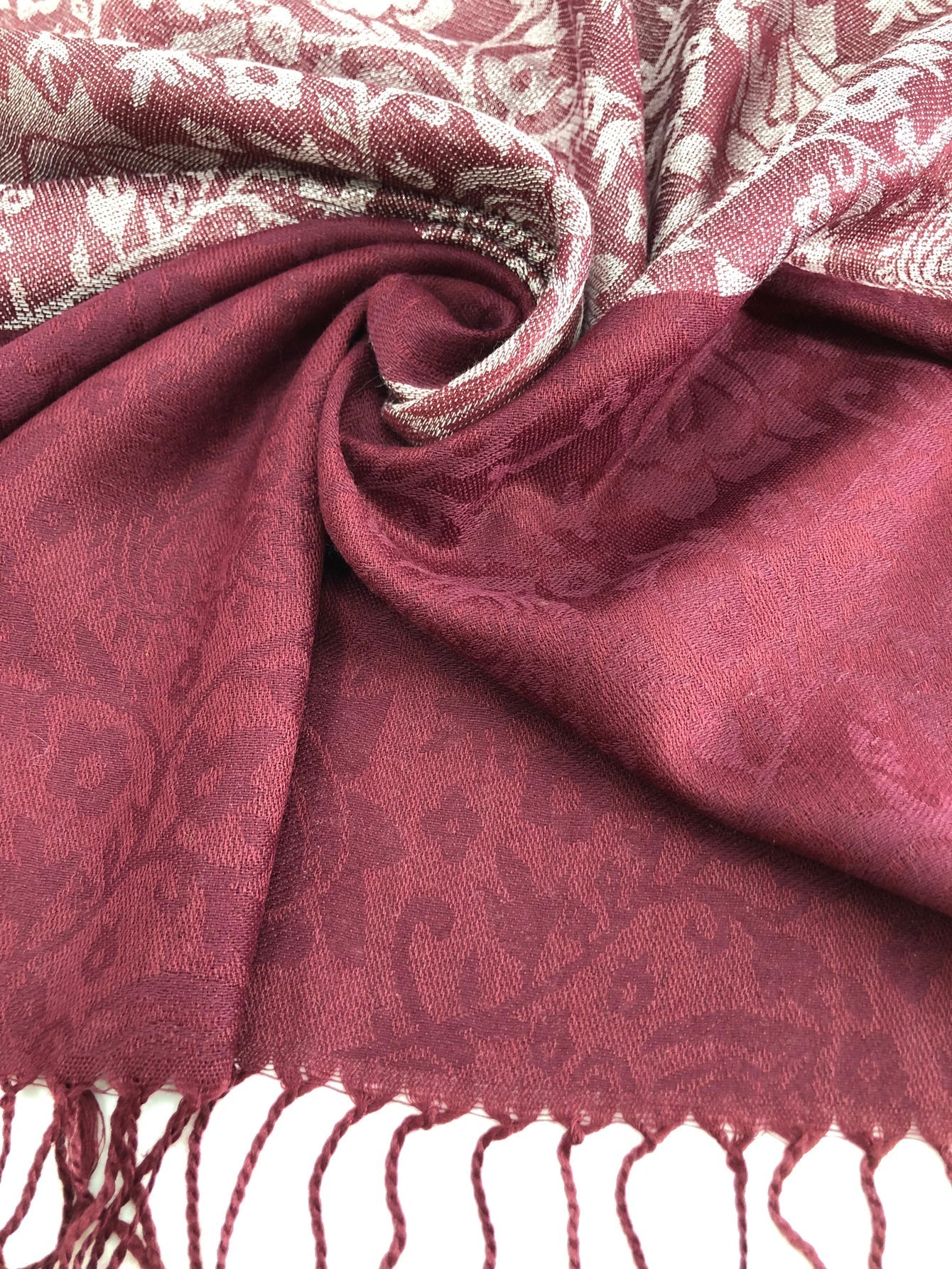 Ethnic style fringed scarf Sai Feel