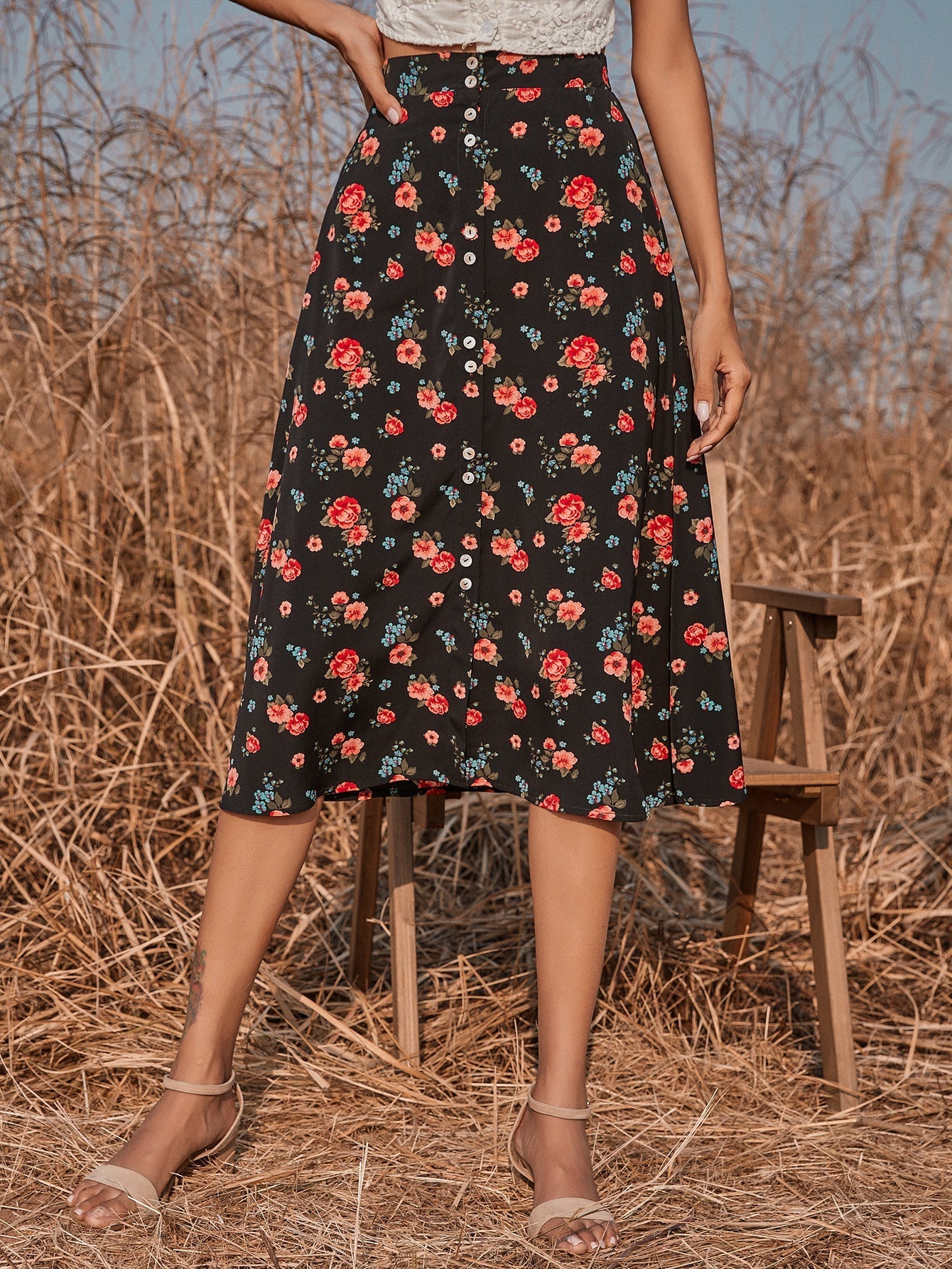 Floral Mid-length Skirt Sai Feel