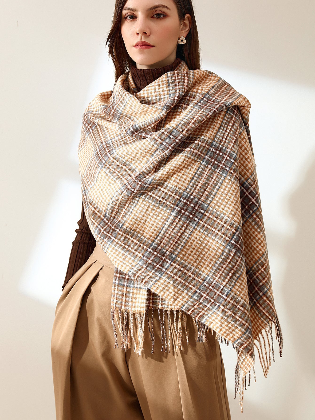 Fringe Hem Plaid Scarf Sai Feel