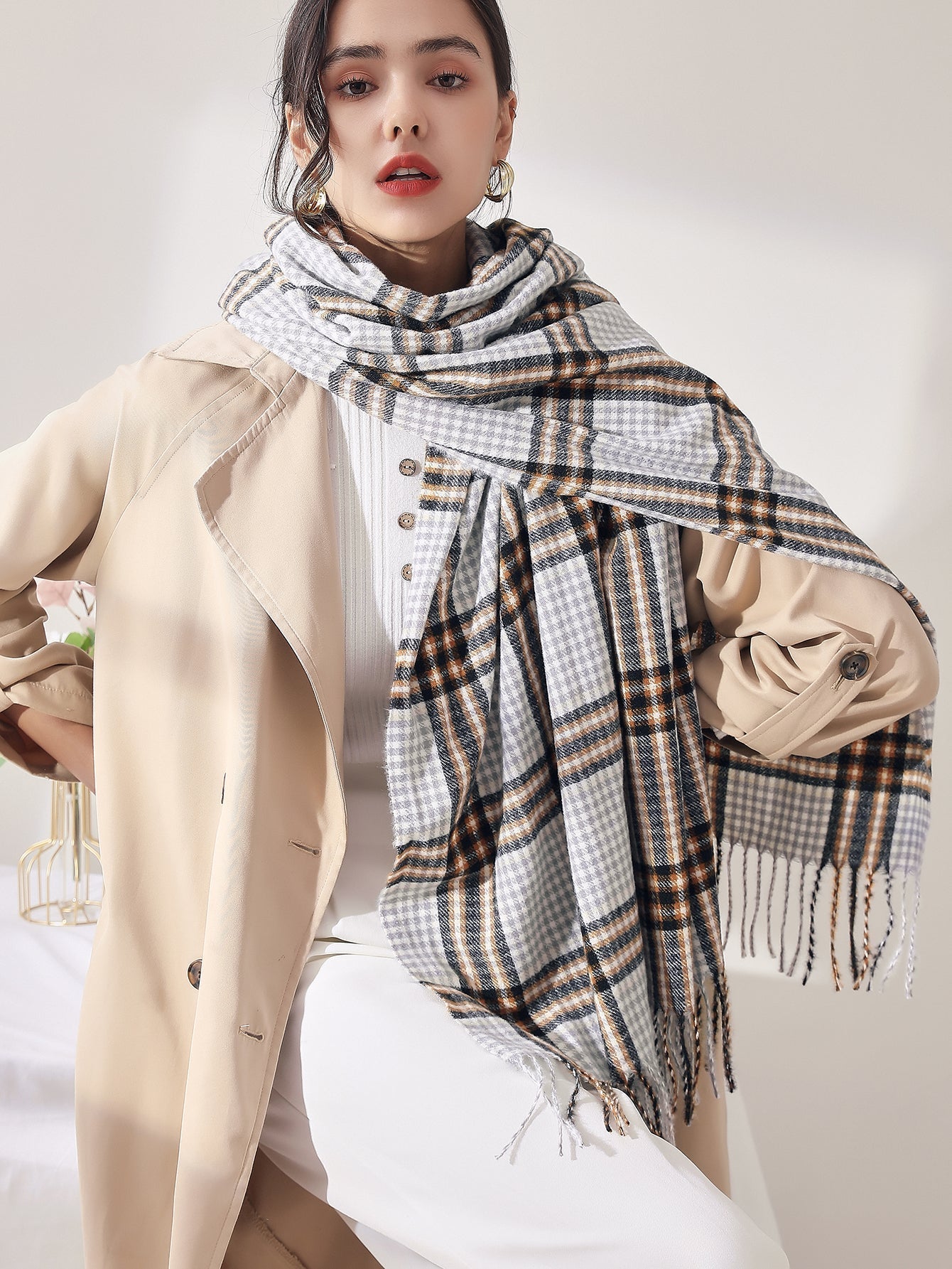 Fringe Hem Plaid Scarf Sai Feel