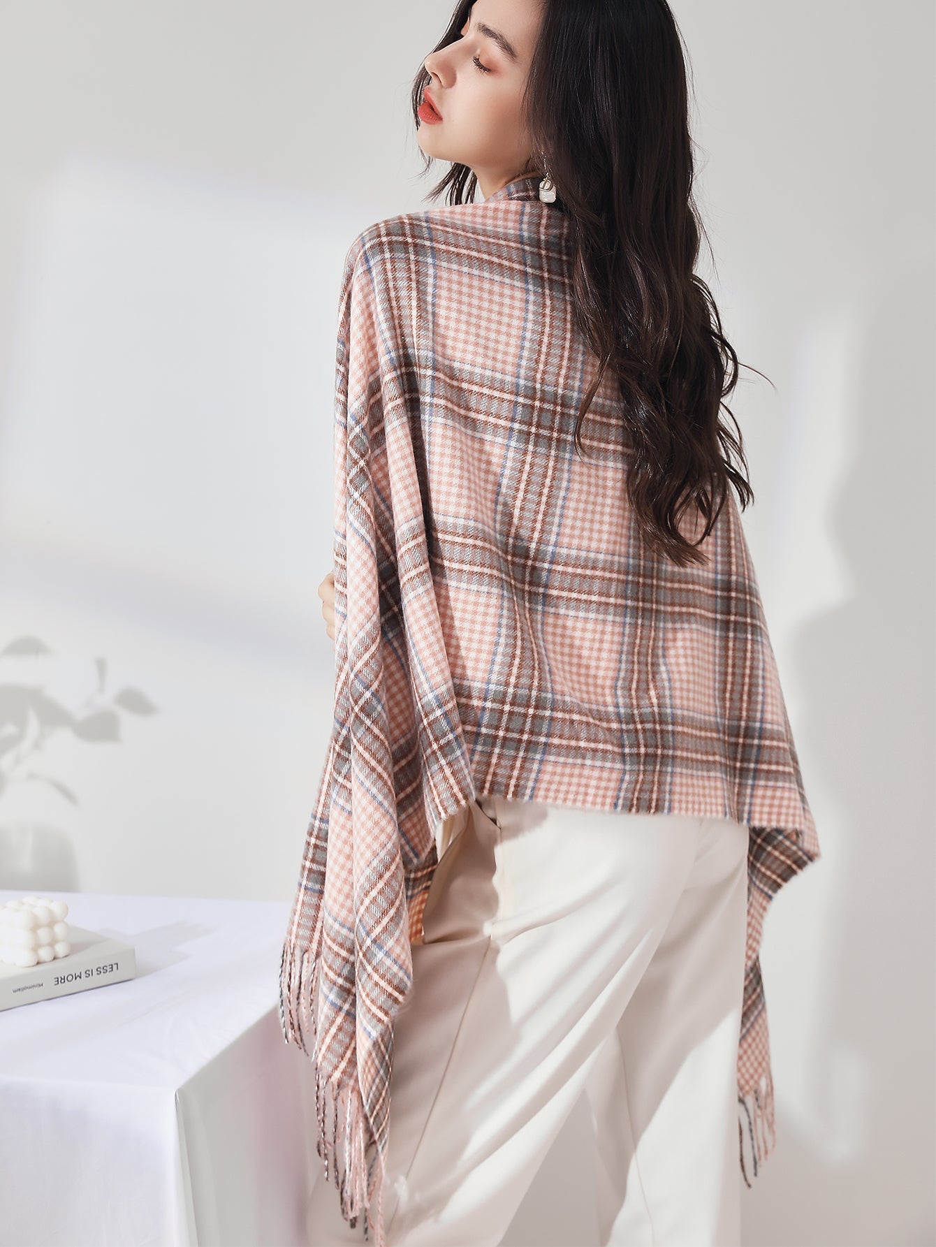 Fringe Hem Plaid Scarf Sai Feel