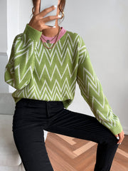 Green wave pattern sweater Sai Feel