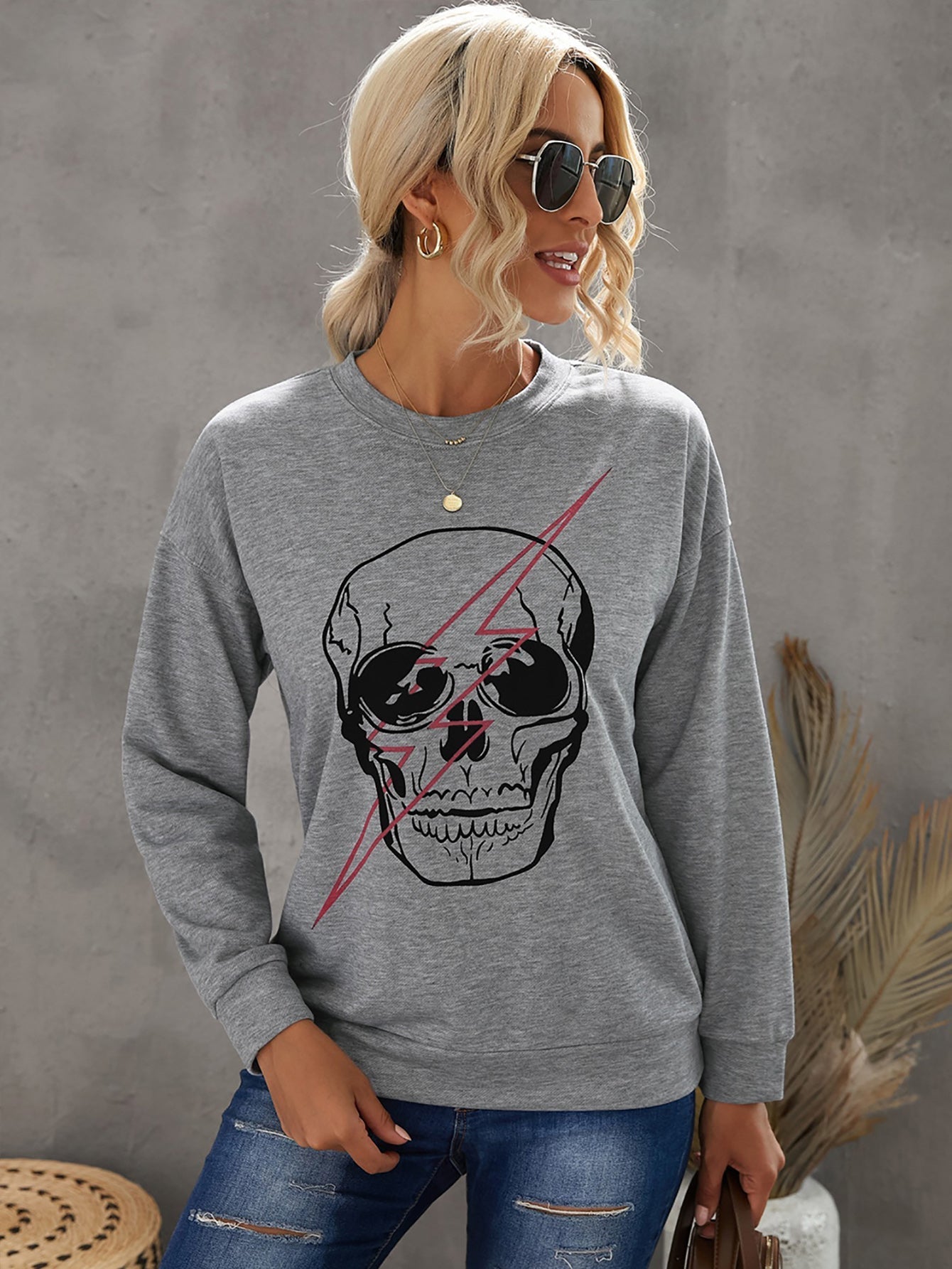 Halloween Skull Graphic Sweatshirt Sai Feel