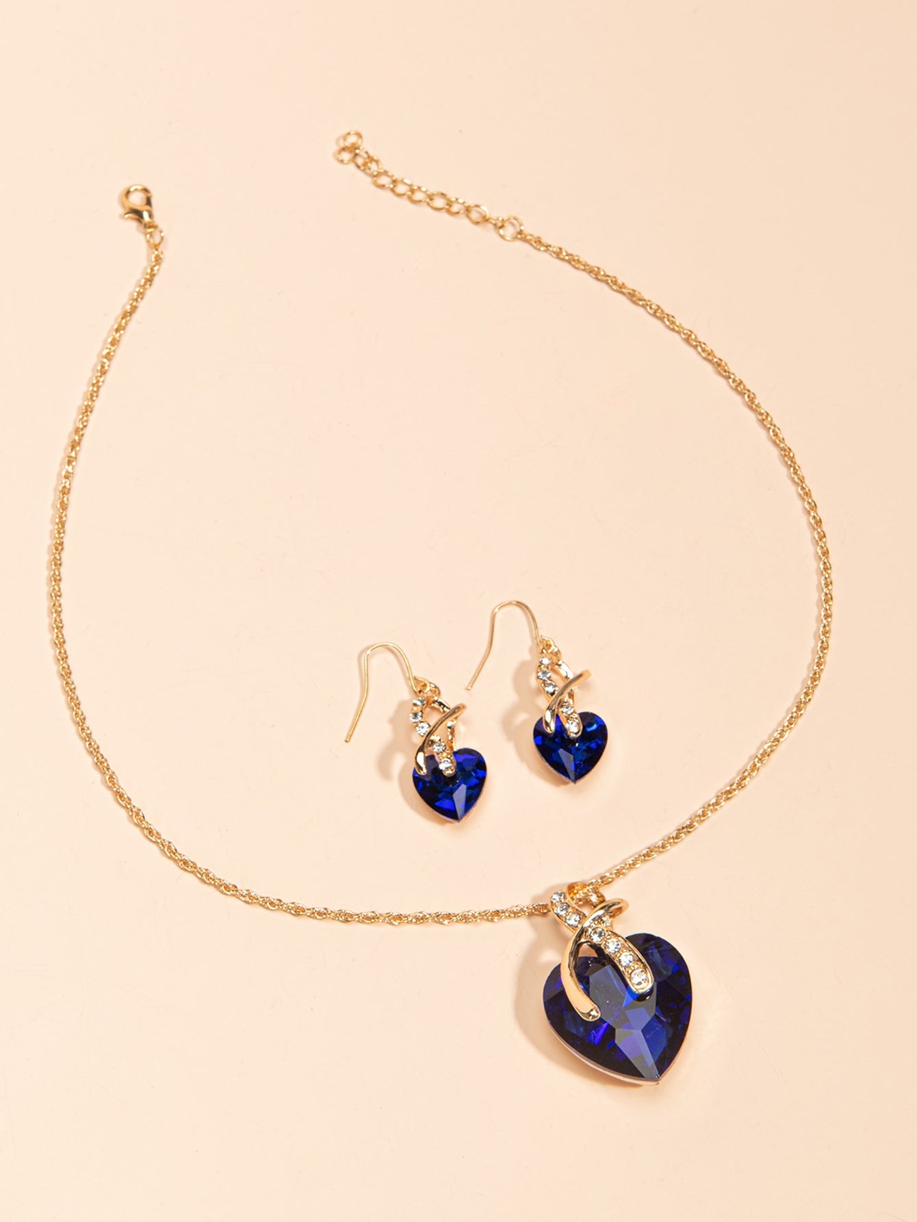 Heart Necklace and Earring Set Sai Feel
