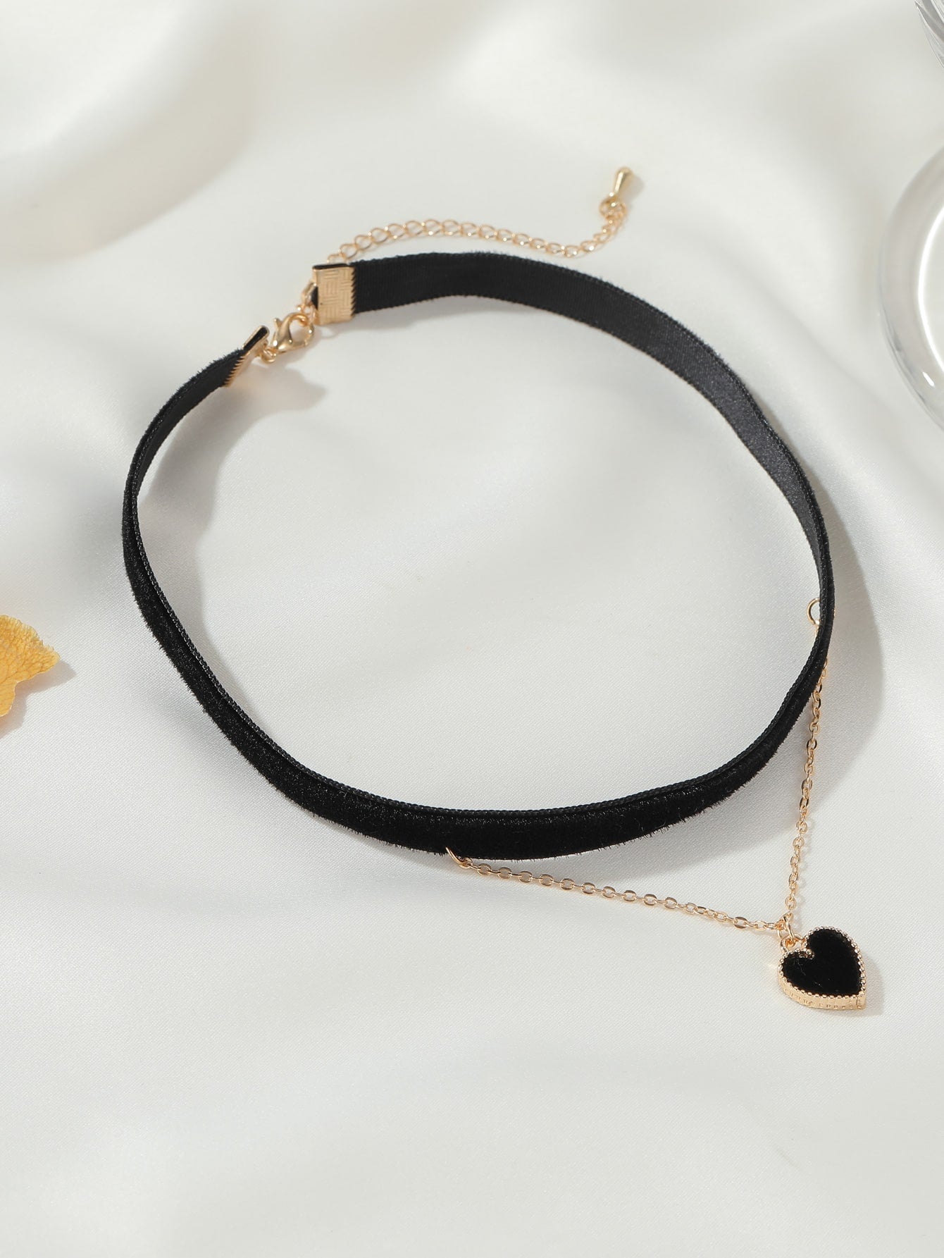 Heart-shaped flannel pendant necklace Sai Feel