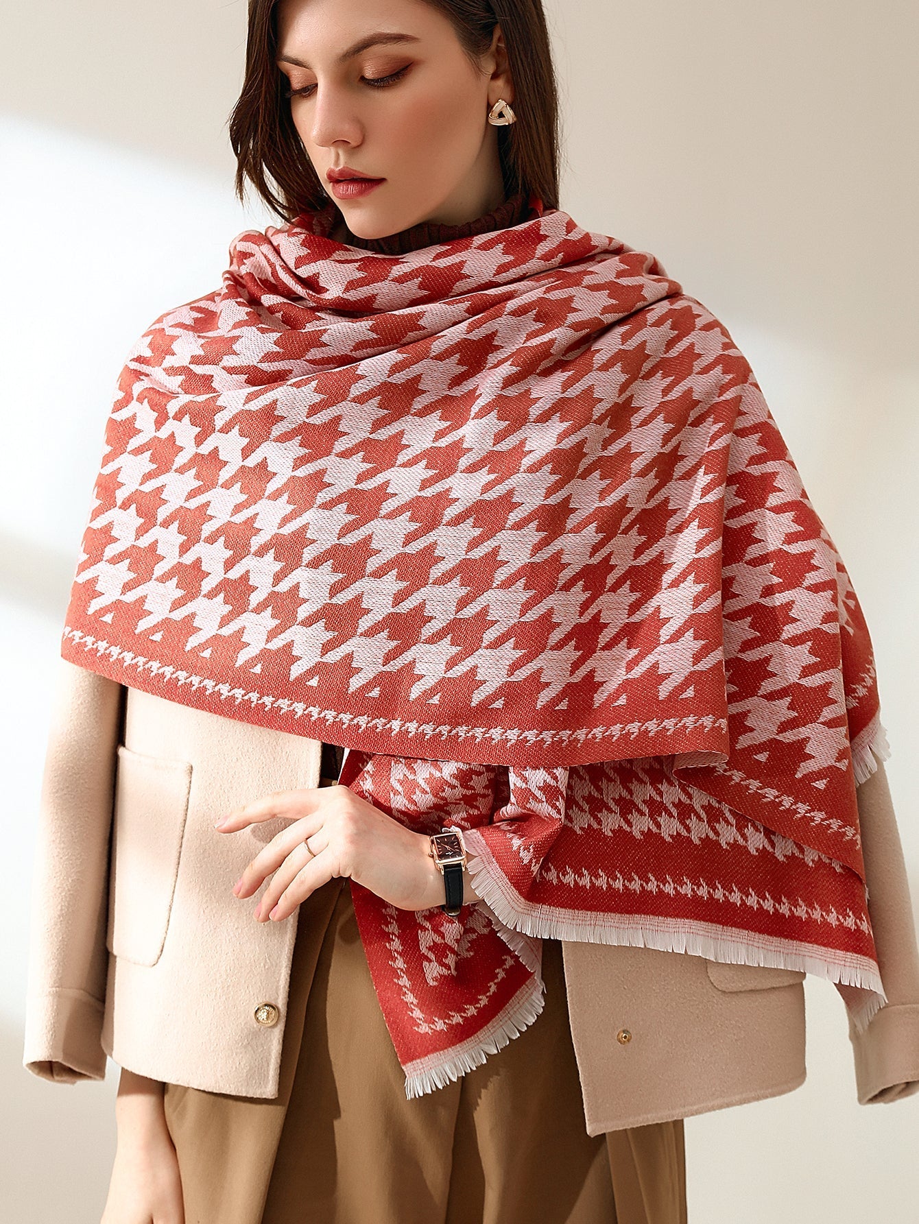 Houndstooth Raw Hem Scarf Sai Feel