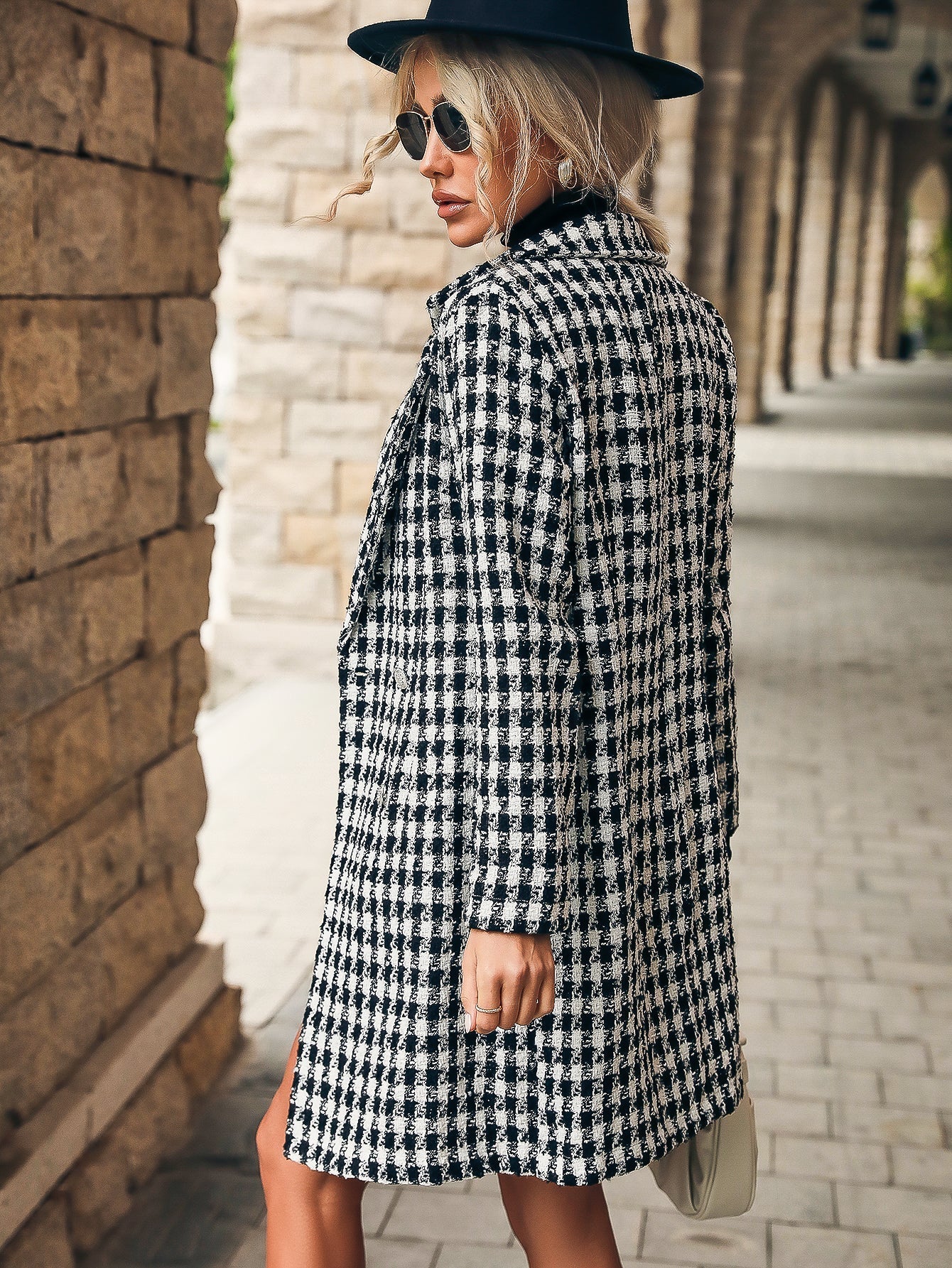 Houndstooth mid-length coat Sai Feel