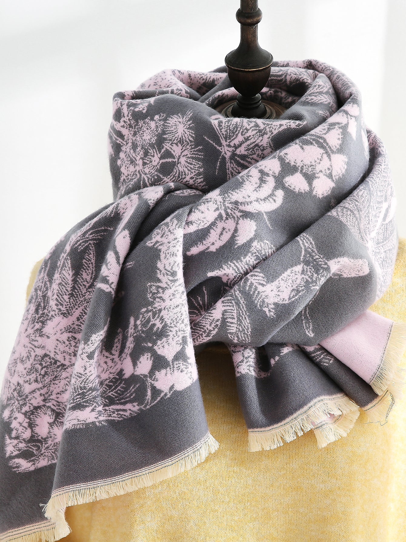 Ink Paint Jacquard Fringe Hem Scarf Sai Feel