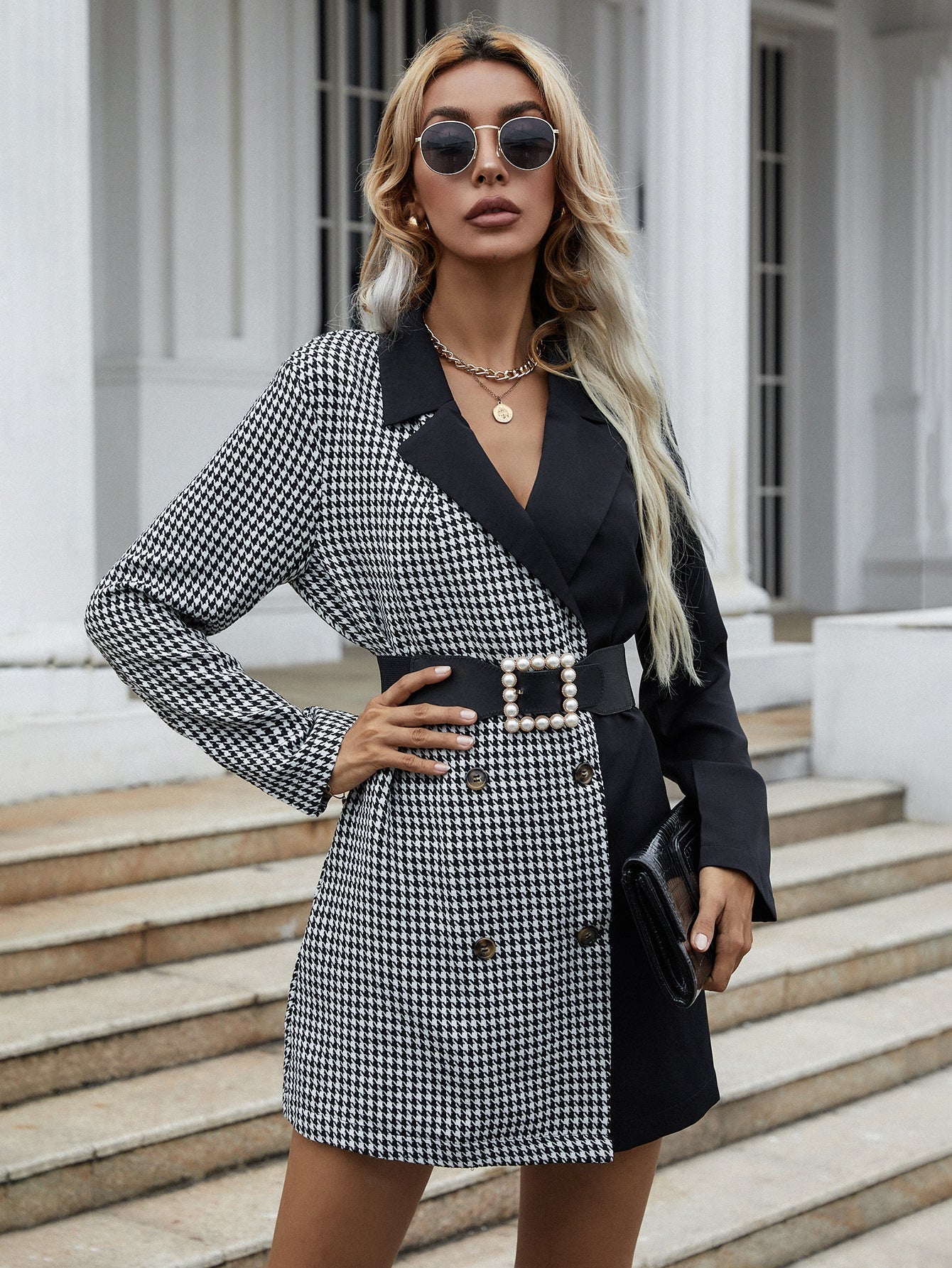Ladies double-breasted black and white plaid blazer without belt Sai Feel