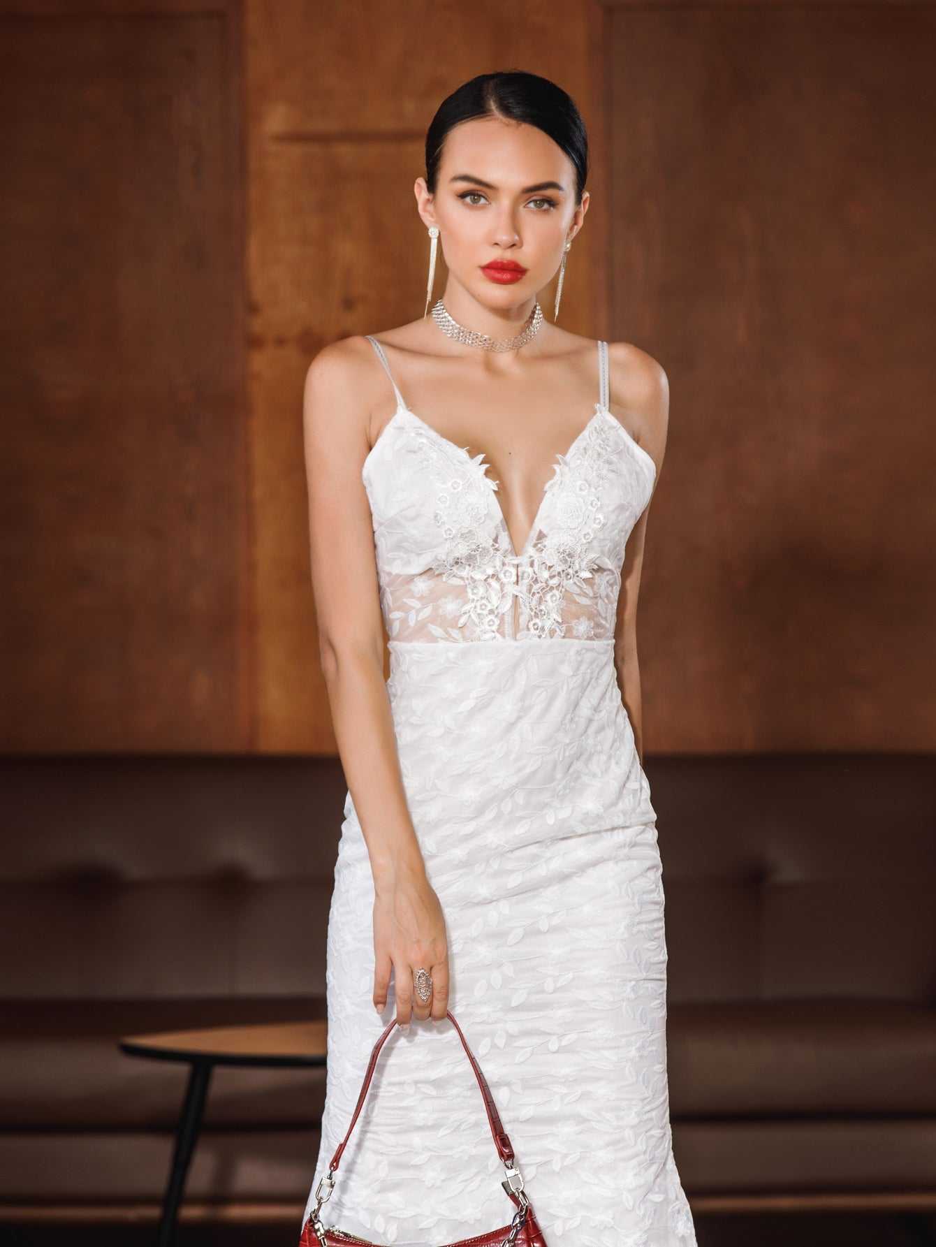 Lady Wedding Party V-neck Lace Strapless Flower Ambroidered Gown Dress Sai Feel