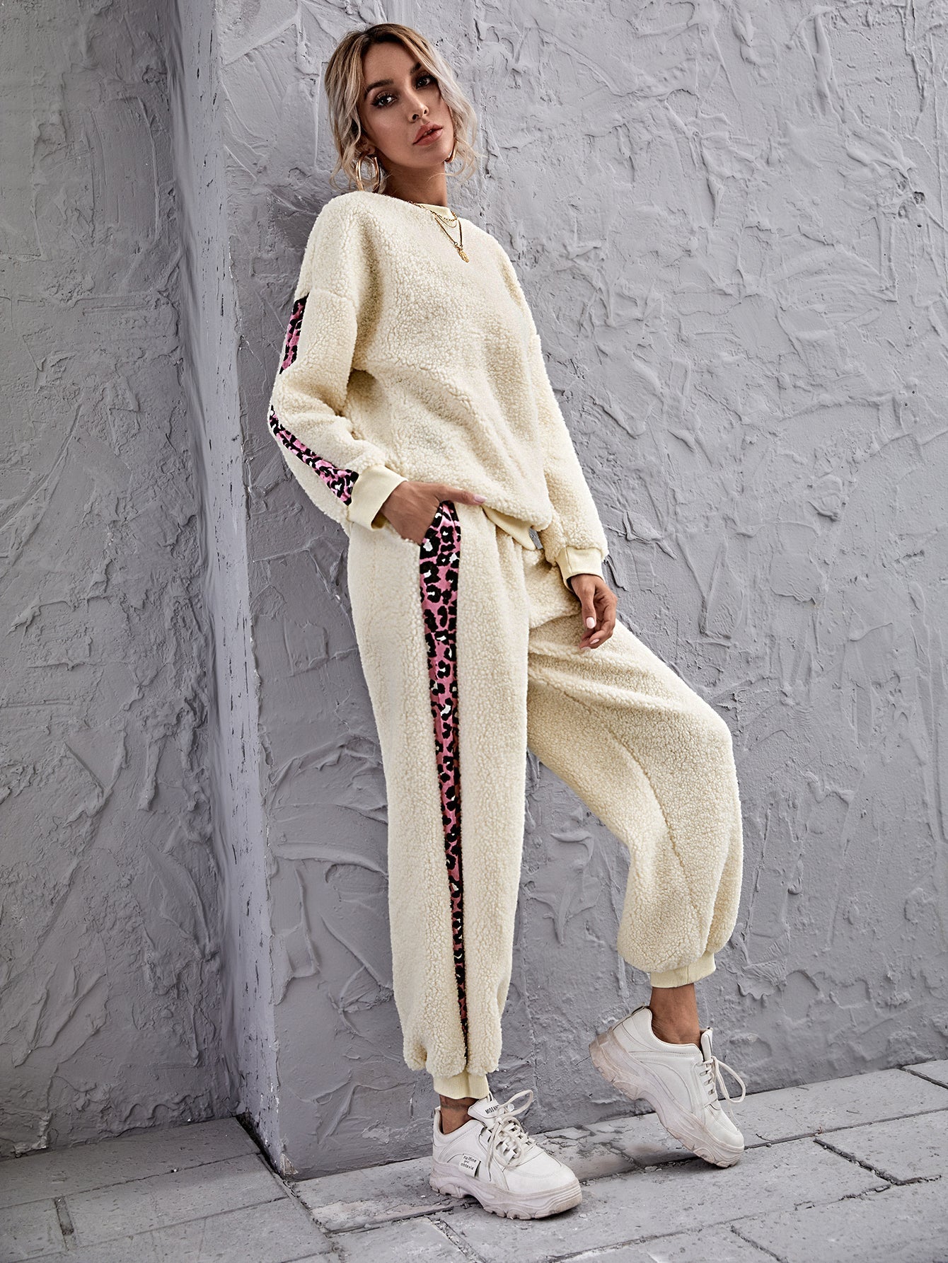 Leopard Print Colorblock Teddy Pullover & Sweatpants Sai Feel