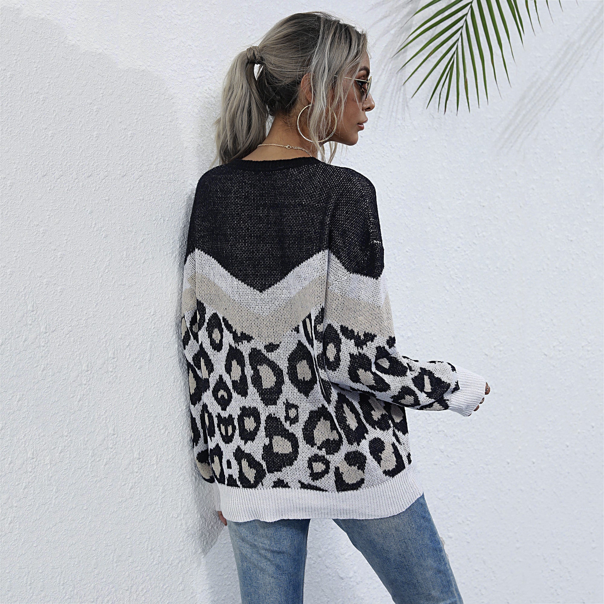 Leopard Printed Long Sleeve Loose Sweater Women O-neck Mid-length Knitted Pullover Sai Feel