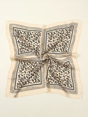 Leopard pattern scarf Sai Feel