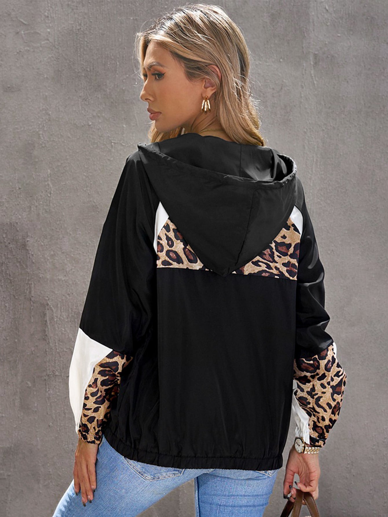 Leopard print contrast stitching sweater Sai Feel