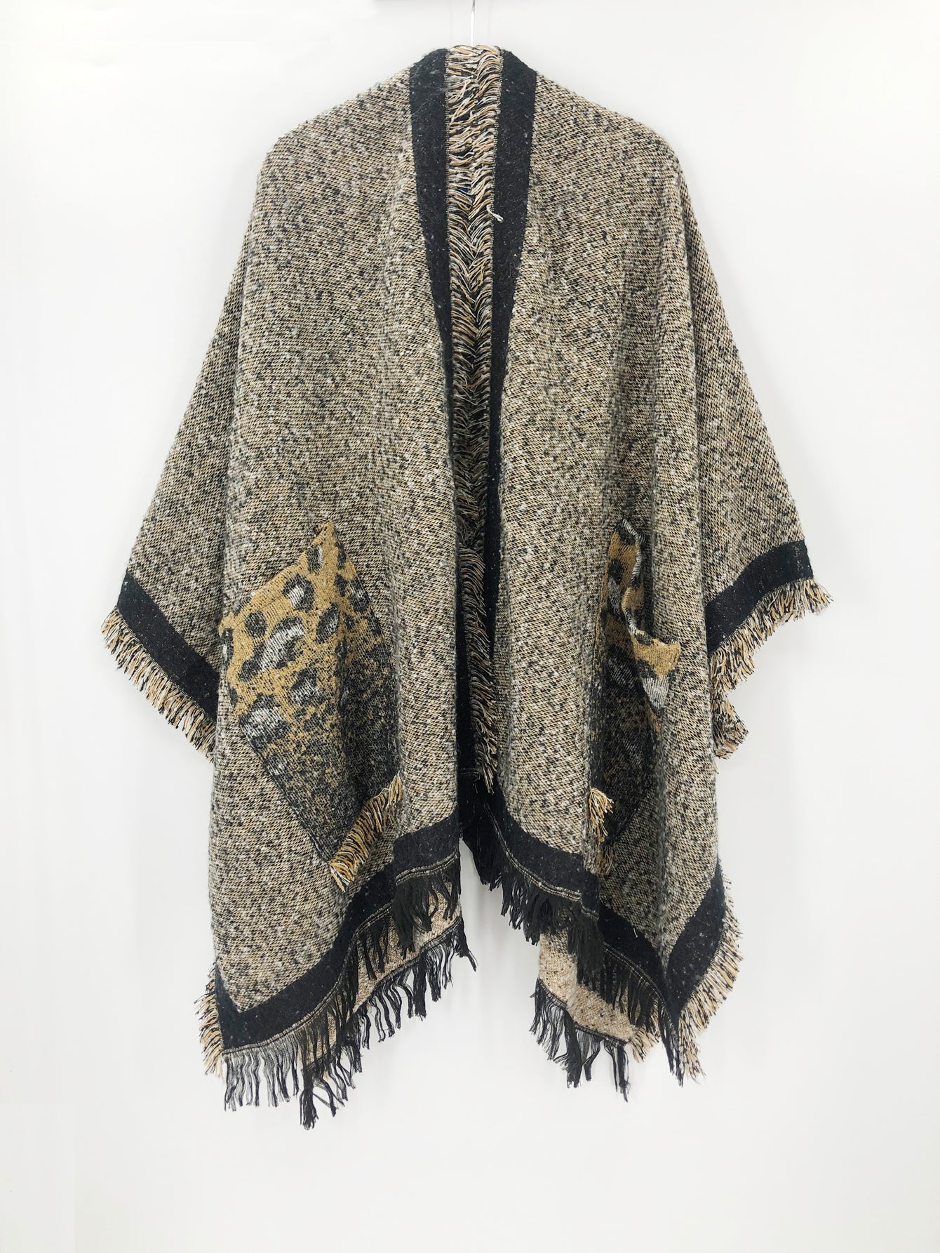 Leopard print pocket warm shawl Sai Feel