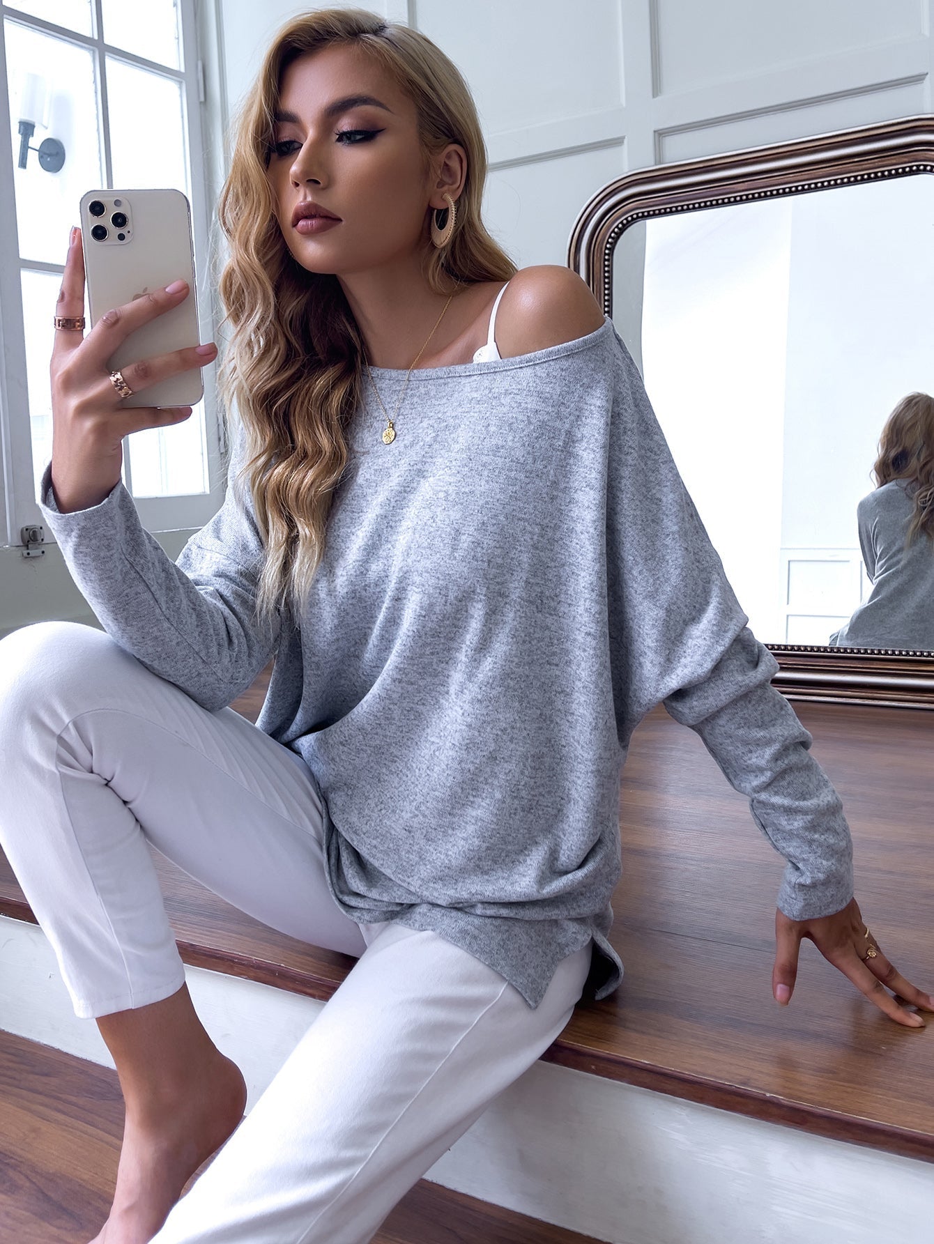 Long sleeve off the shoulder t-shirt round neck loose casual top Sai Feel