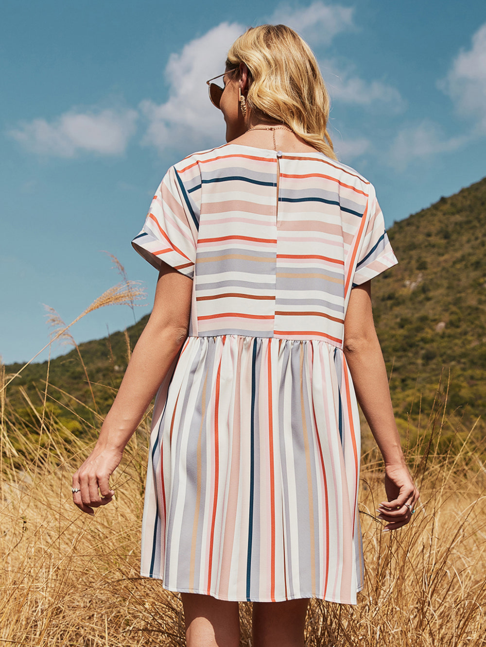 Loose Short-sleeved Mid-length Round Neck Casual Striped Dress Sai Feel