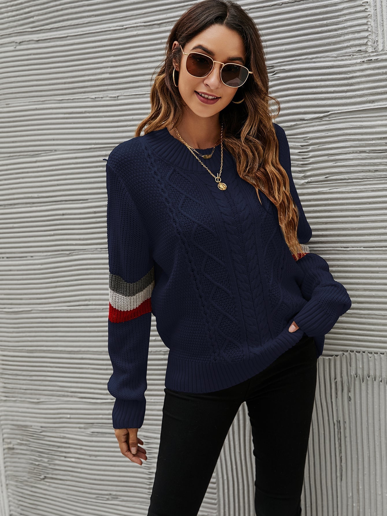 Loose round neck long-sleeved knitted sweater Sai Feel