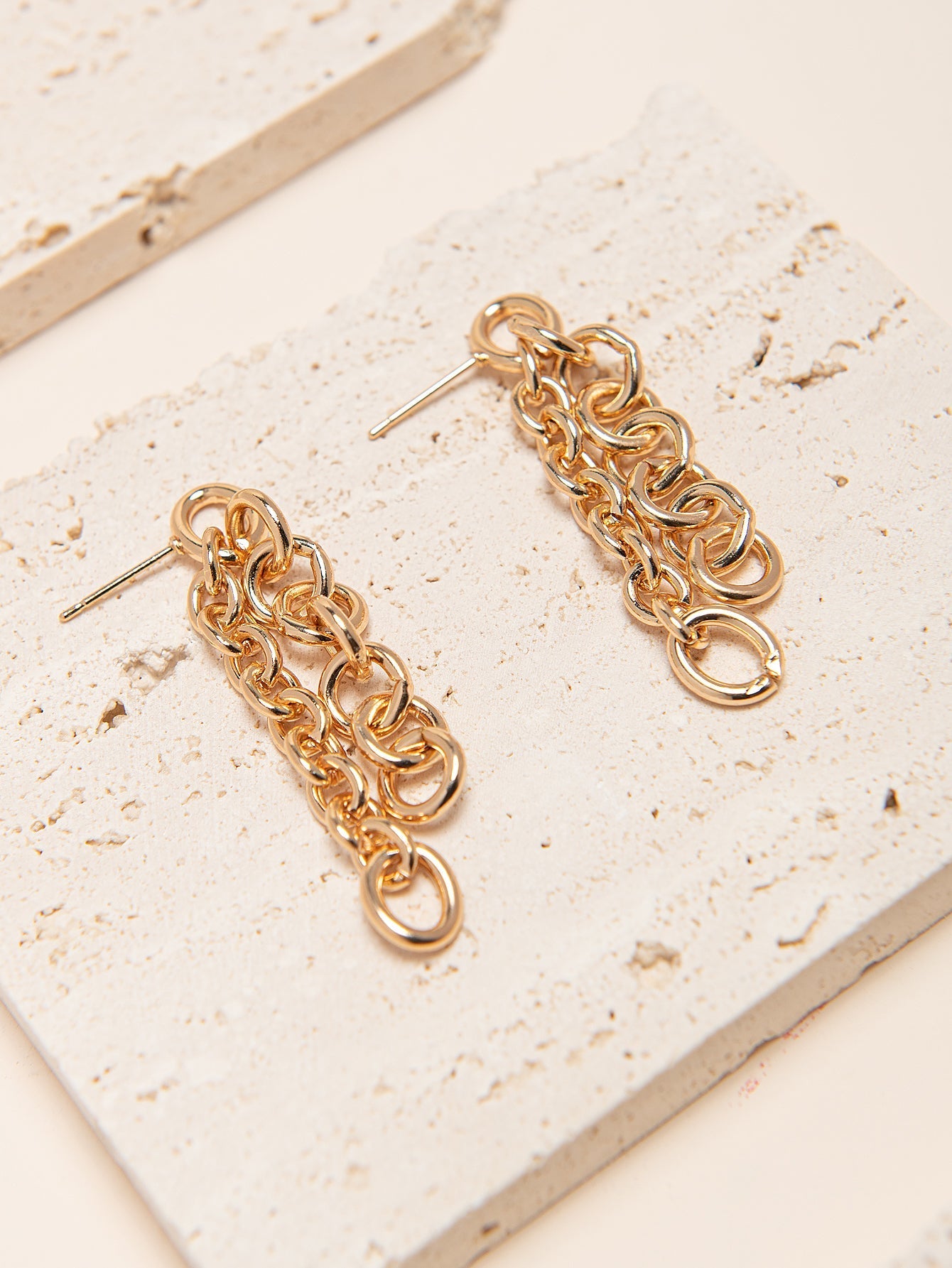 Metal Chain Earrings Sai Feel