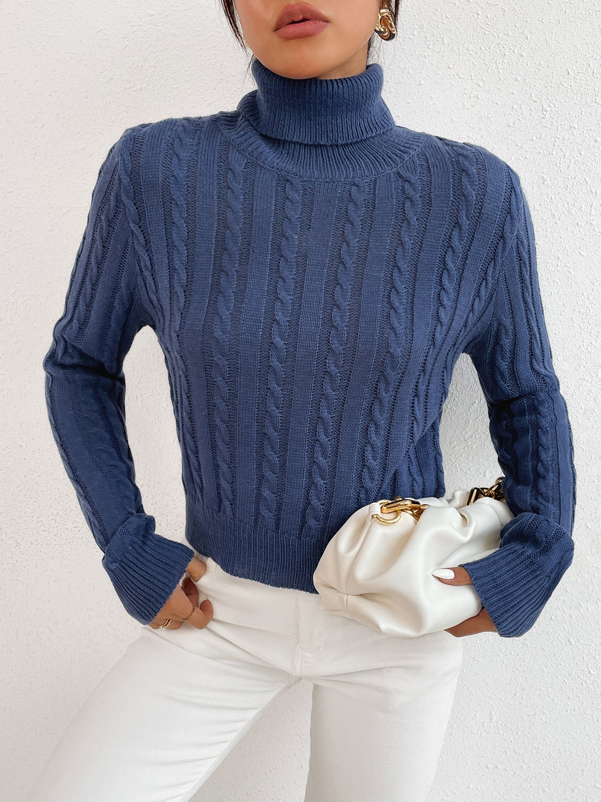 Navy turtleneck sweater Sai Feel