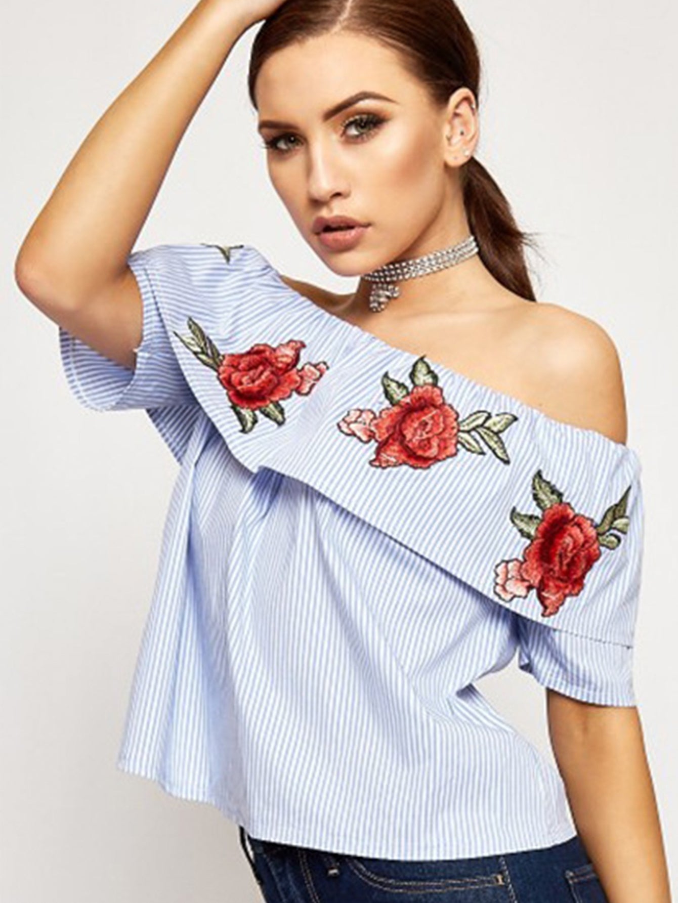 Off shoulder embroidered rose STRIPE T-shirt Sai Feel