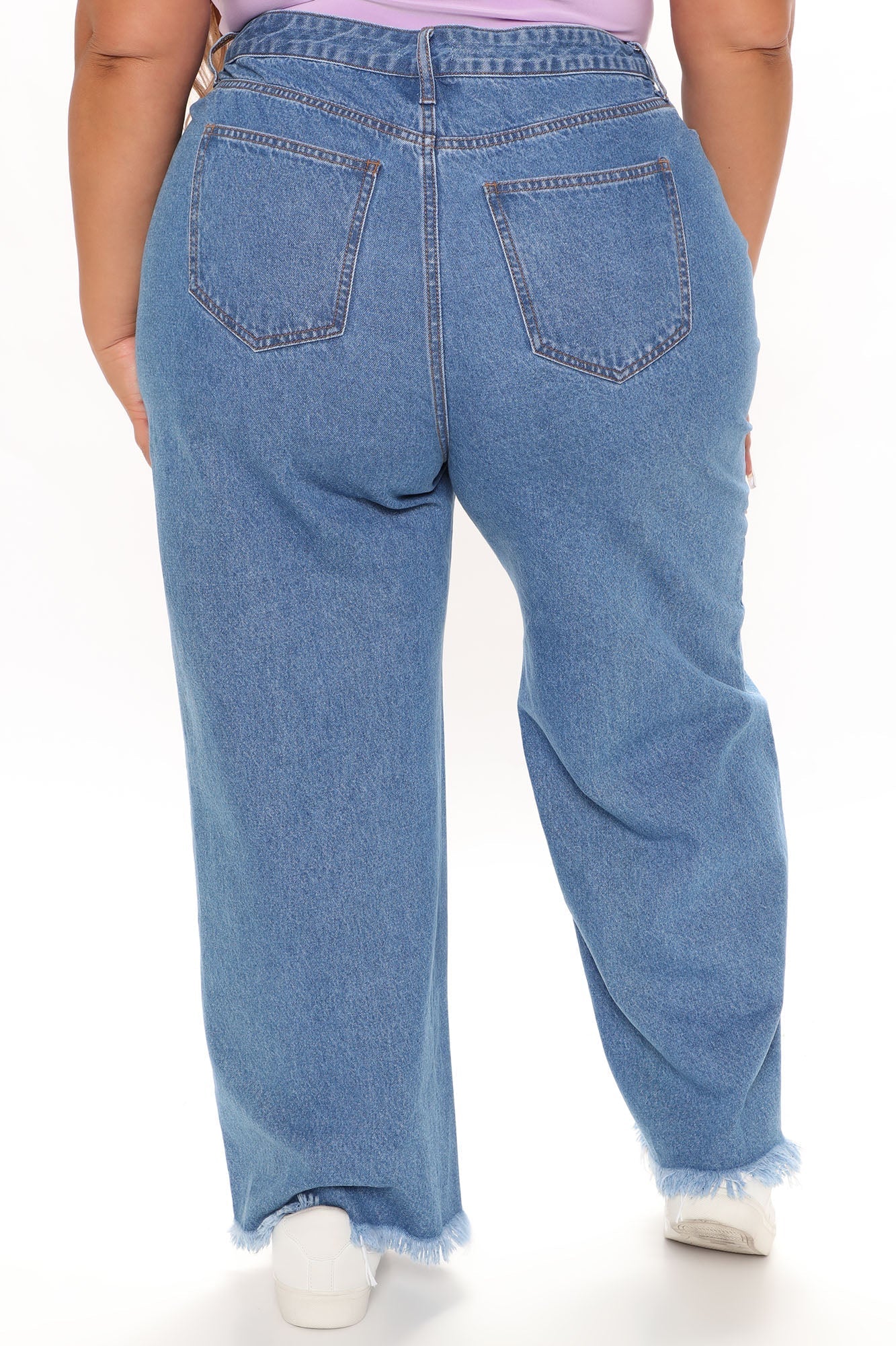 On Butterfly Wings Straight Leg Jeans - Medium Blue Wash Sai Feel