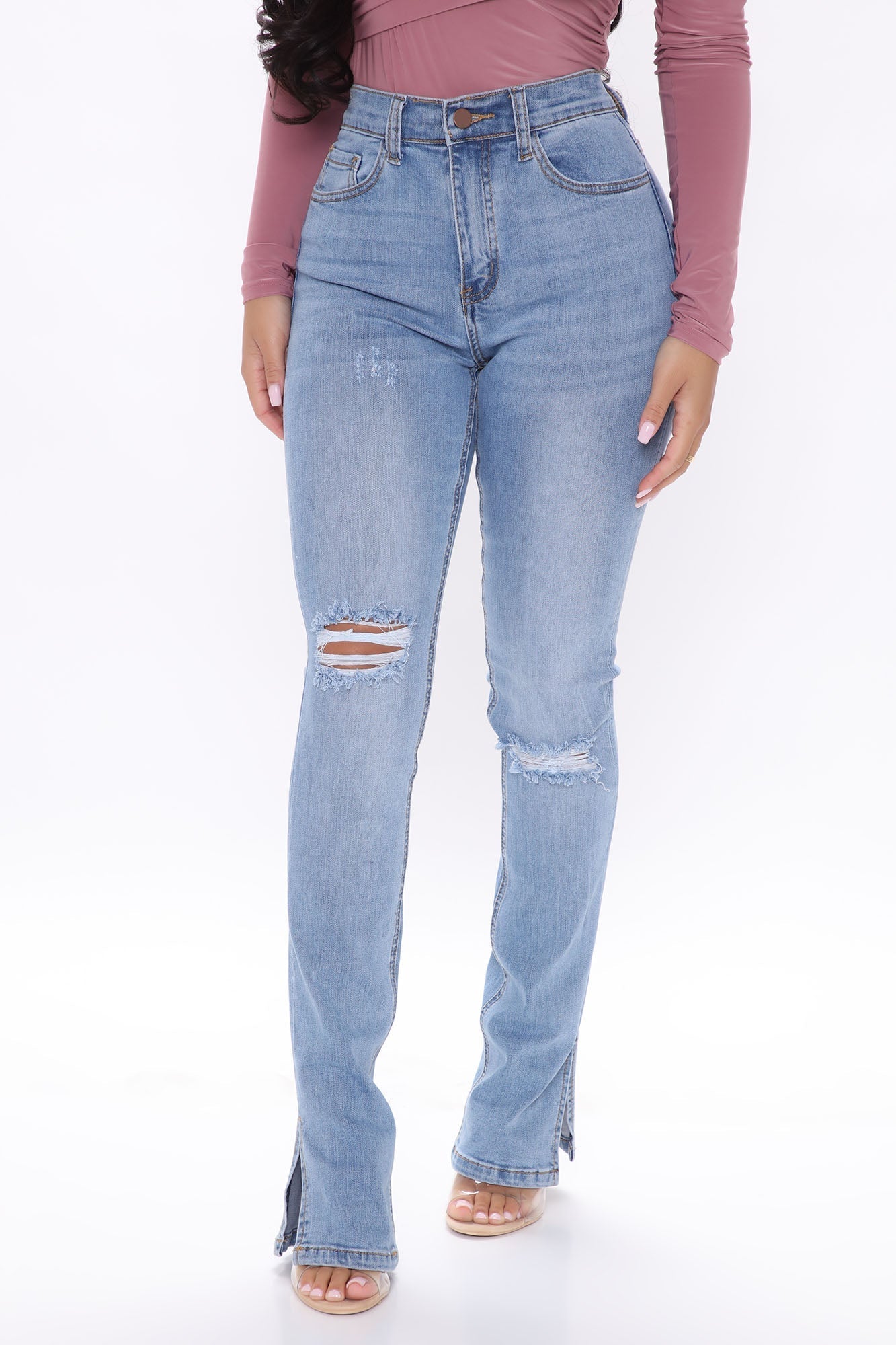 On Your Side Slit Skinny Jeans - Medium Blue Wash Sai Feel