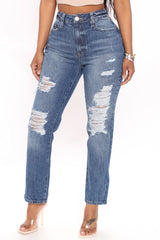 Our Favorite Mom Jeans - Medium Blue Wash Sai Feel