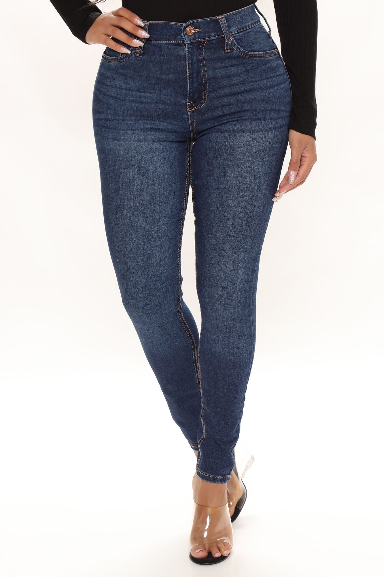 Out On The Town Skinny Jeans - Dark Wash Sai Feel