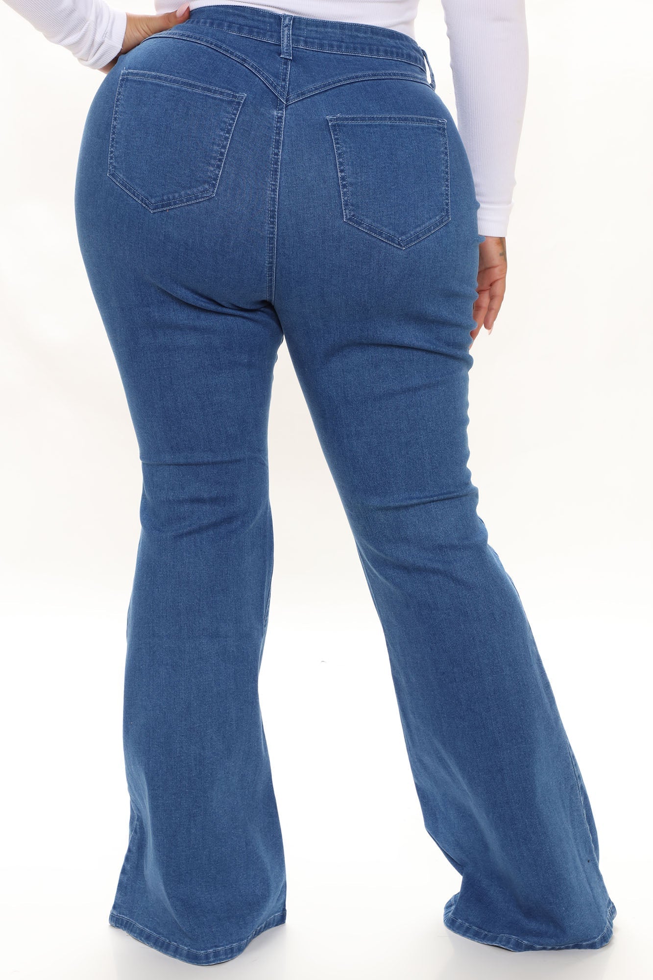 Out West Curvy Stretch Flare Jeans - Medium Blue Wash Sai Feel