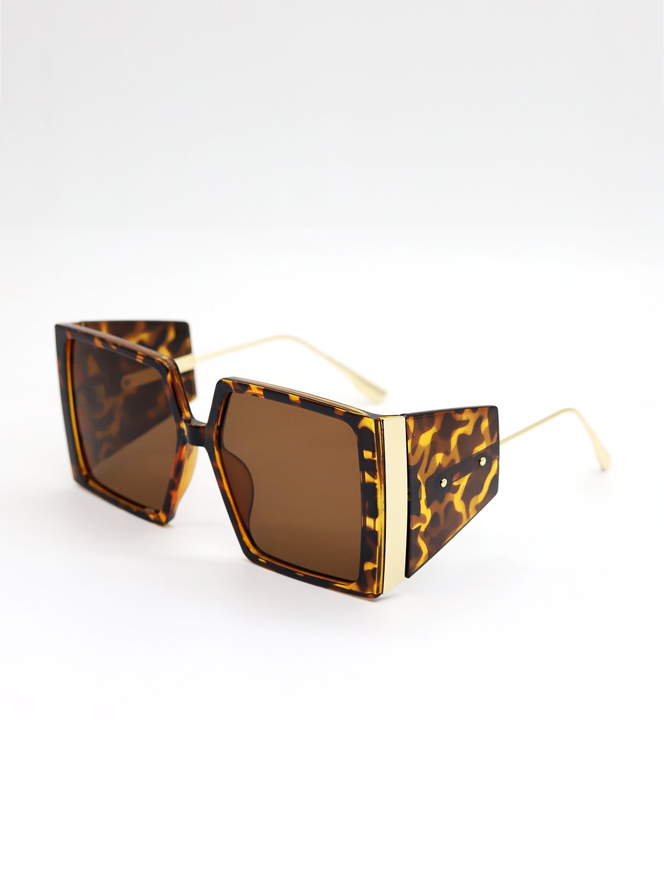 Oversize UV Square Fashion Sunglasses Sai Feel