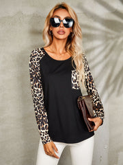 Patch Pocket Contrast Leopard Raglan Sleeve Tee Sai Feel