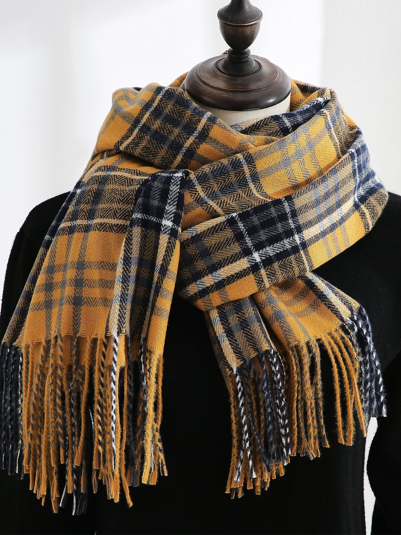 Plaid Fringe Hem Scarf Sai Feel